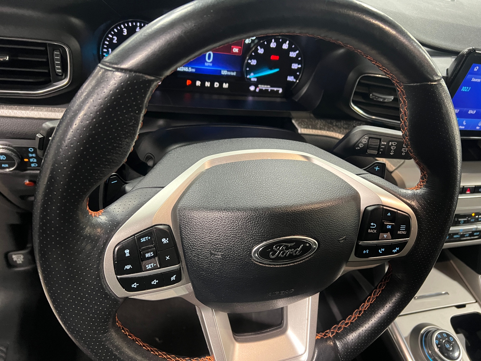 Thumbnail: 2022 Ford Explorer - 4