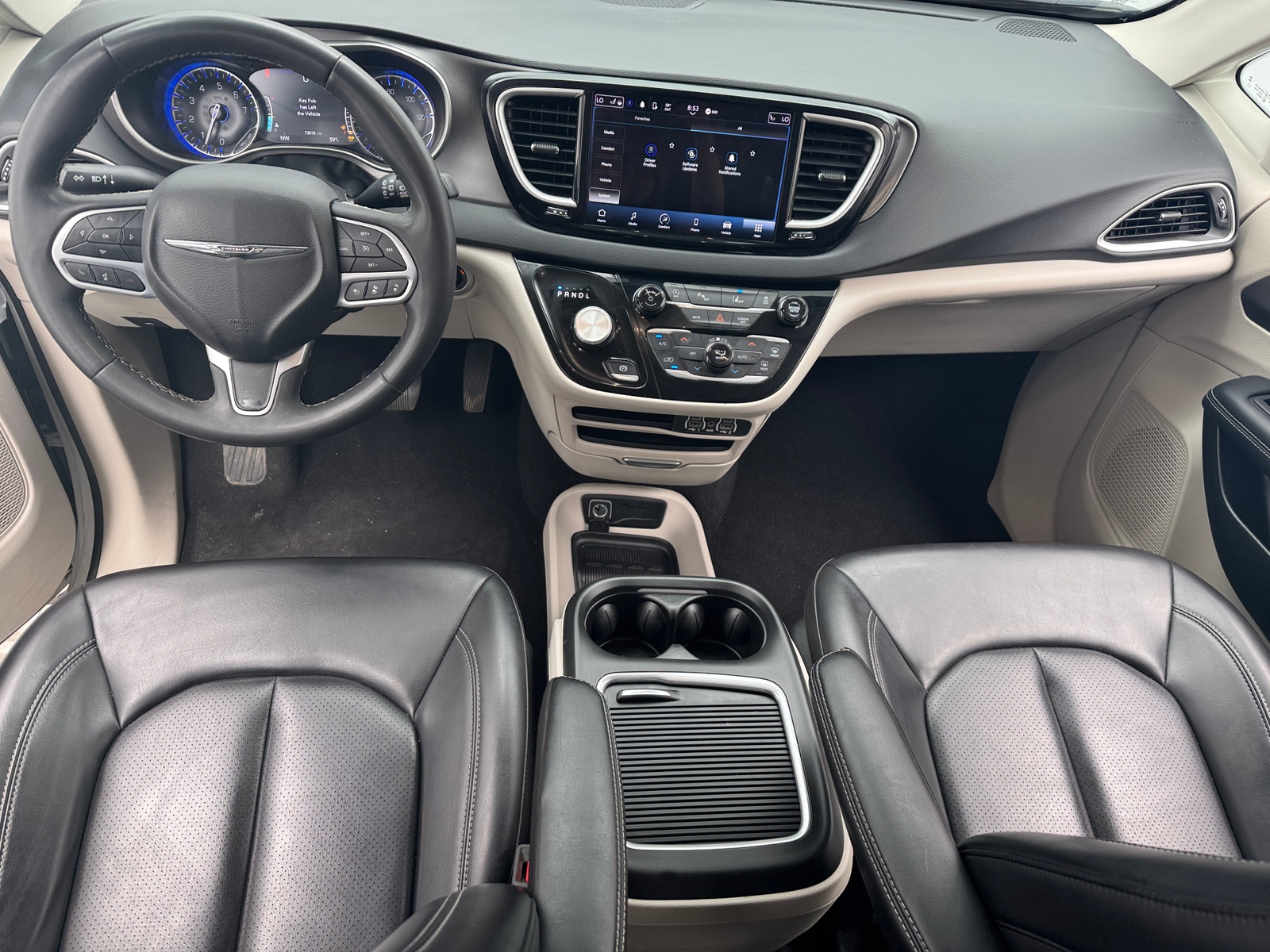Thumbnail: 2023 Chrysler Pacifica - 2