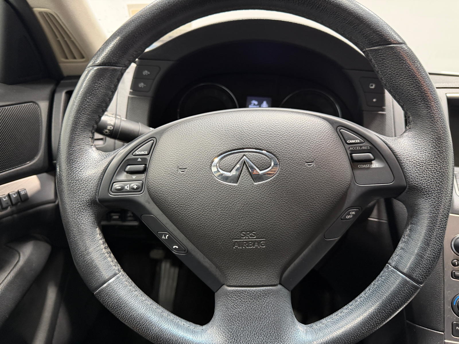 Thumbnail: 2013 INFINITI G37 - 4