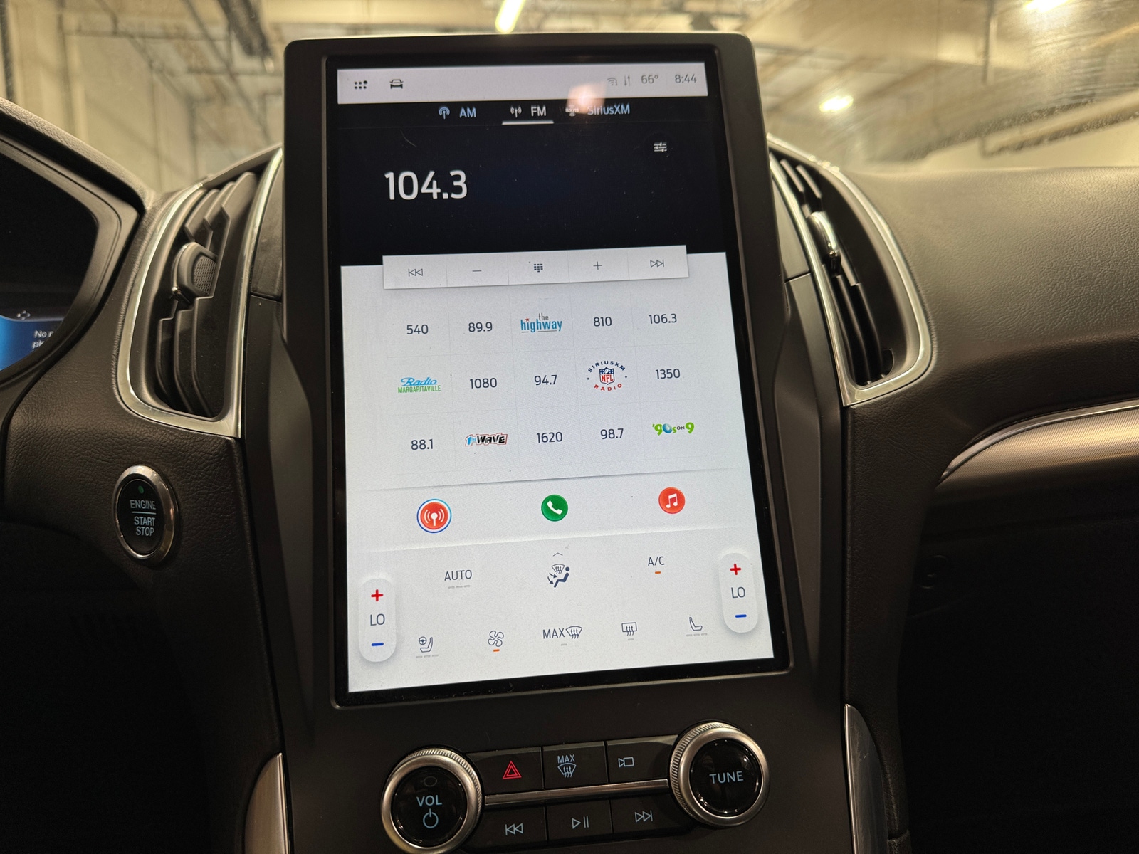 Thumbnail: 2023 Ford Edge - 3