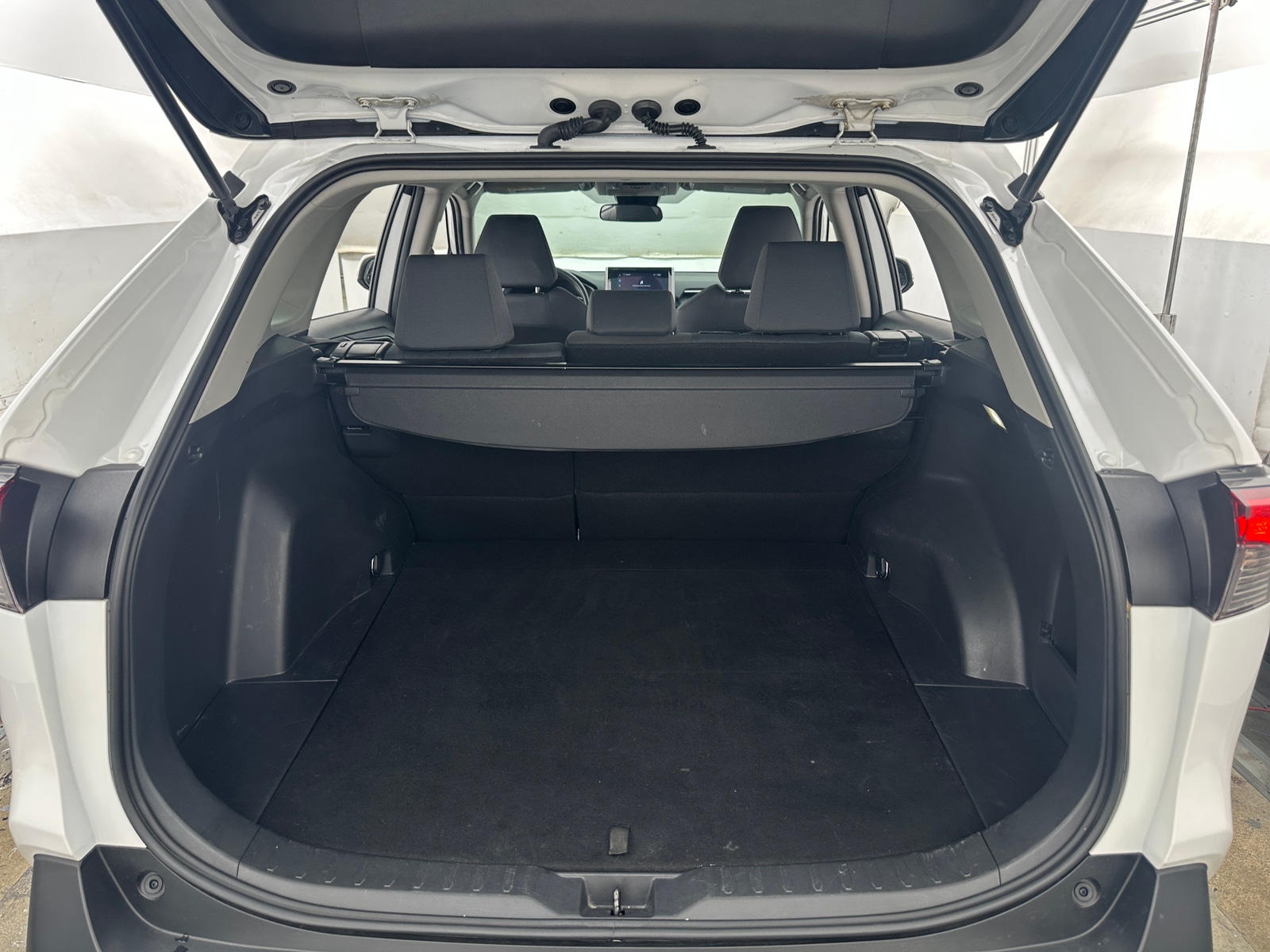 Thumbnail: 2025 Toyota RAV4 - 7