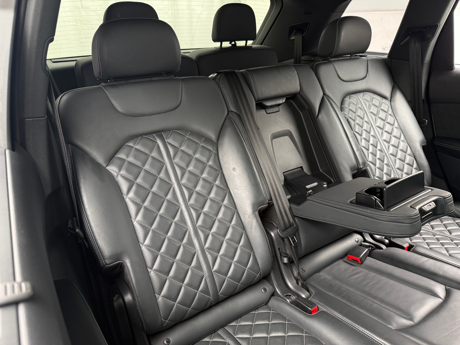 Thumbnail: 2021 Audi SQ7 - 5