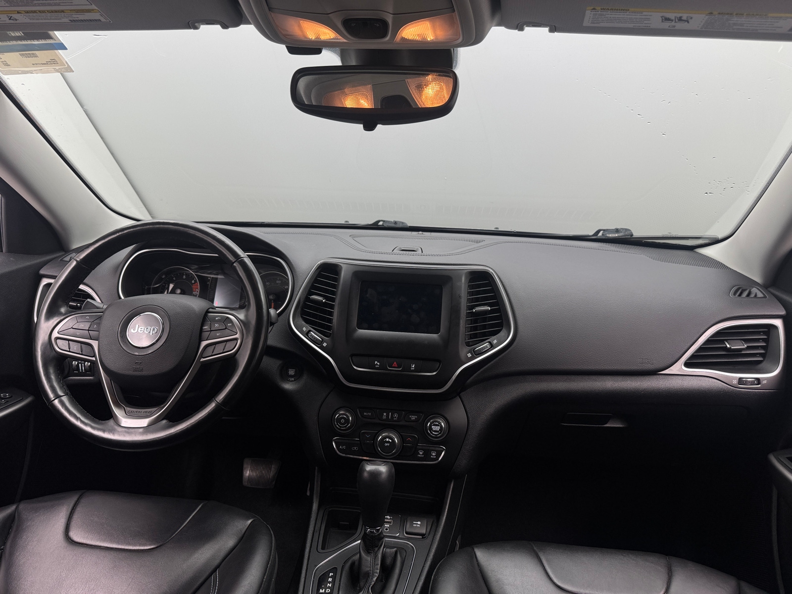 Thumbnail: 2021 Jeep Cherokee - 3