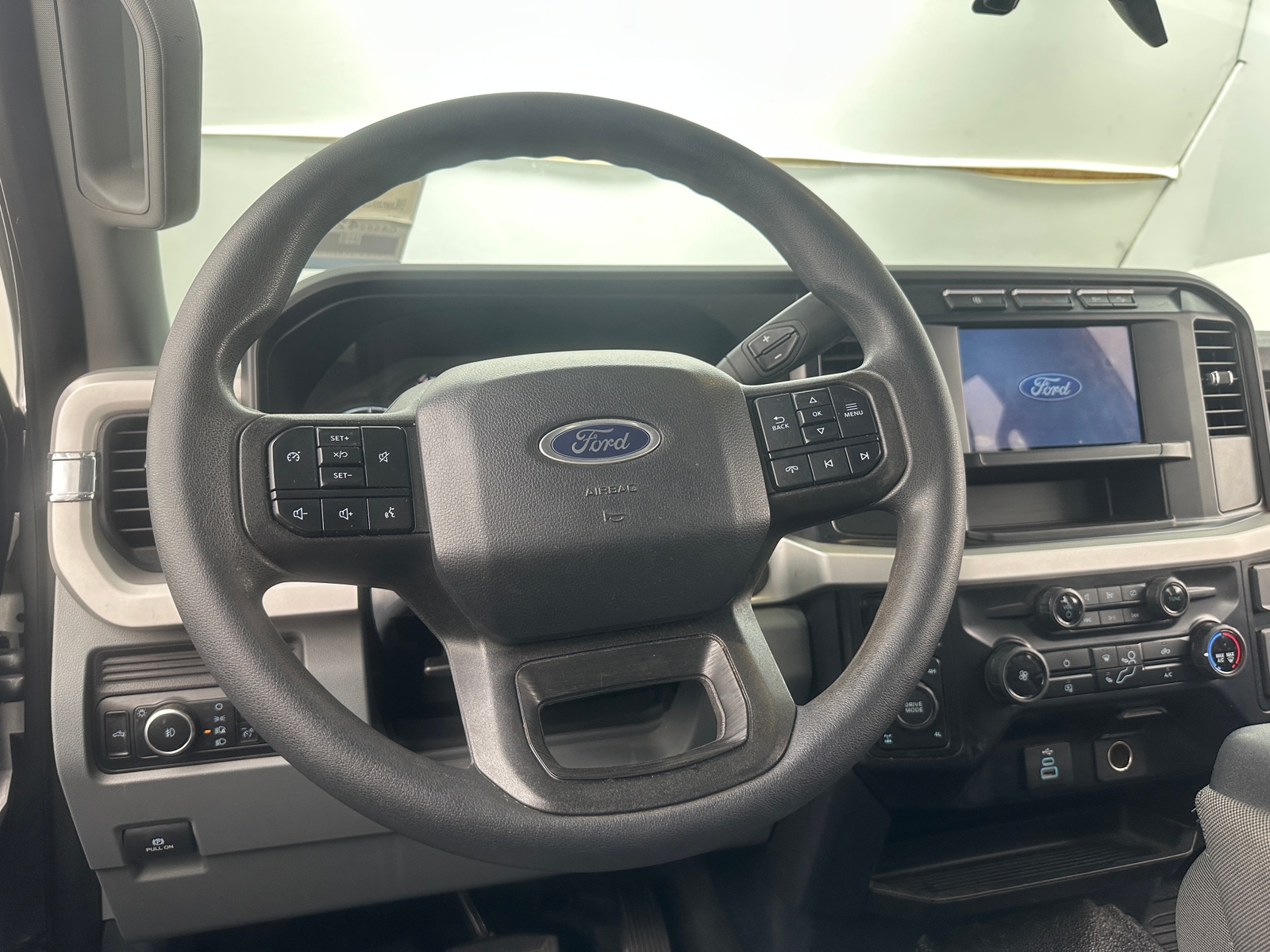 Thumbnail: 2024 Ford Econoline - 5