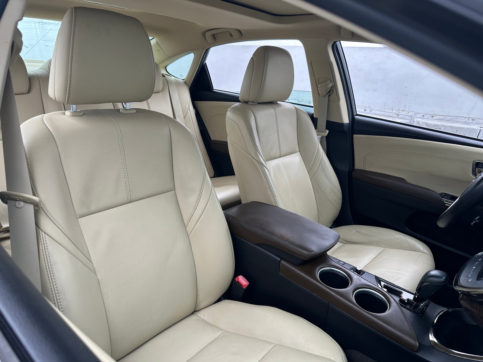Thumbnail: 2014 Toyota Avalon - 2