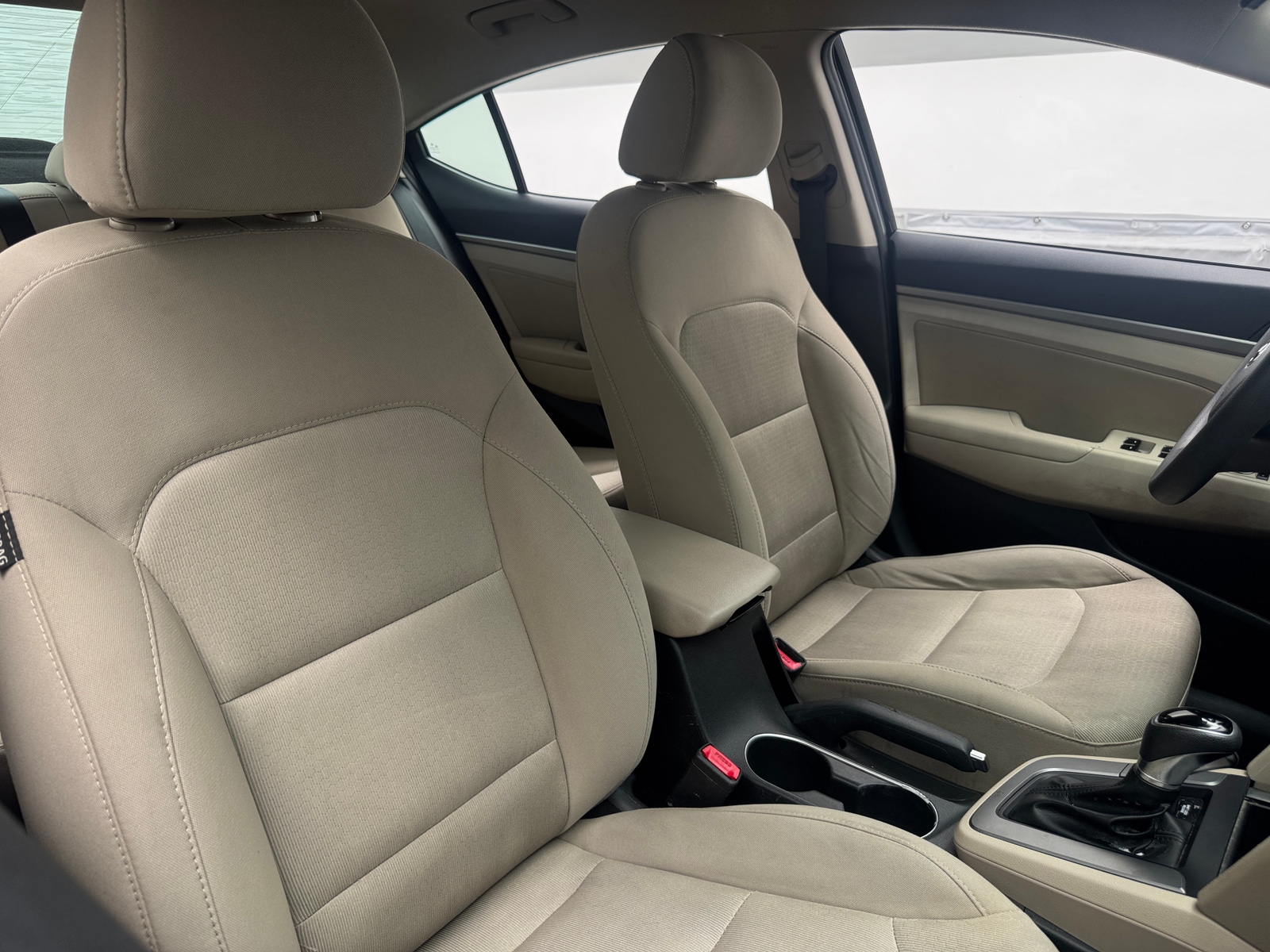 Thumbnail: 2017 Hyundai Elantra - 2