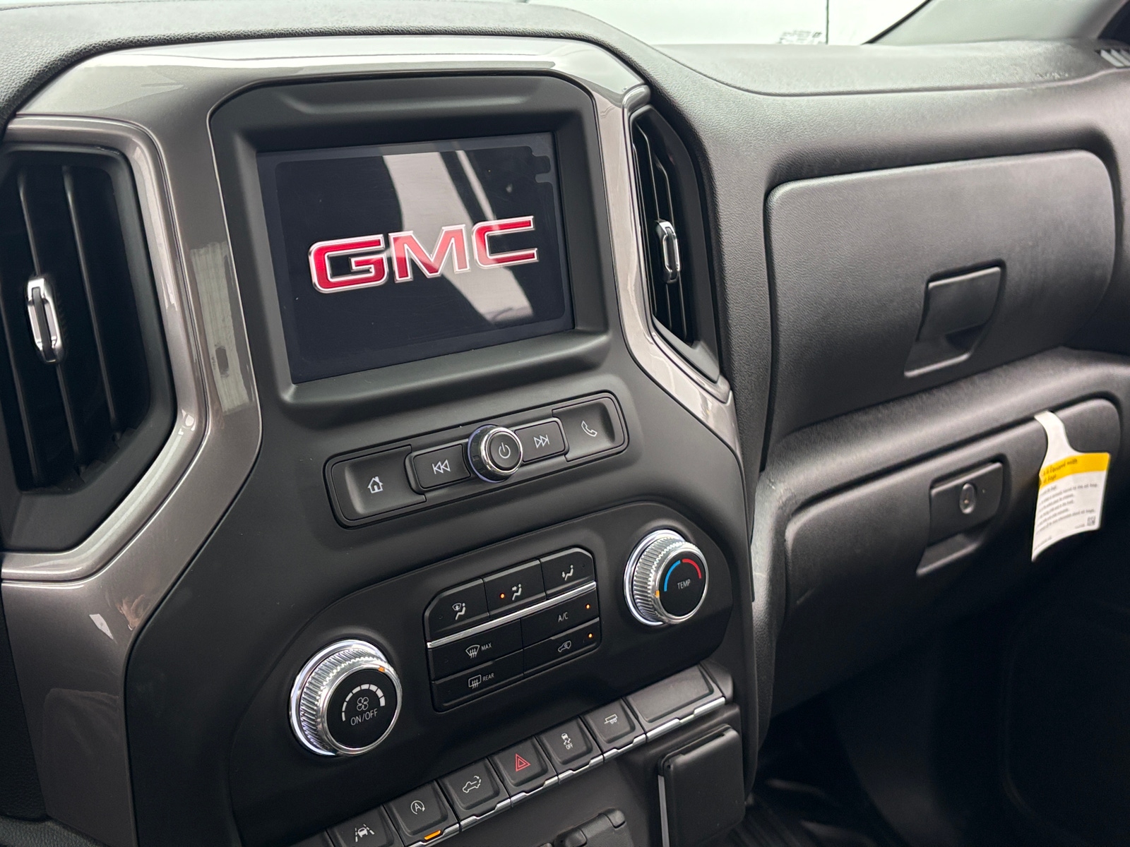 Thumbnail: 2023 GMC Sierra 1500 - 4