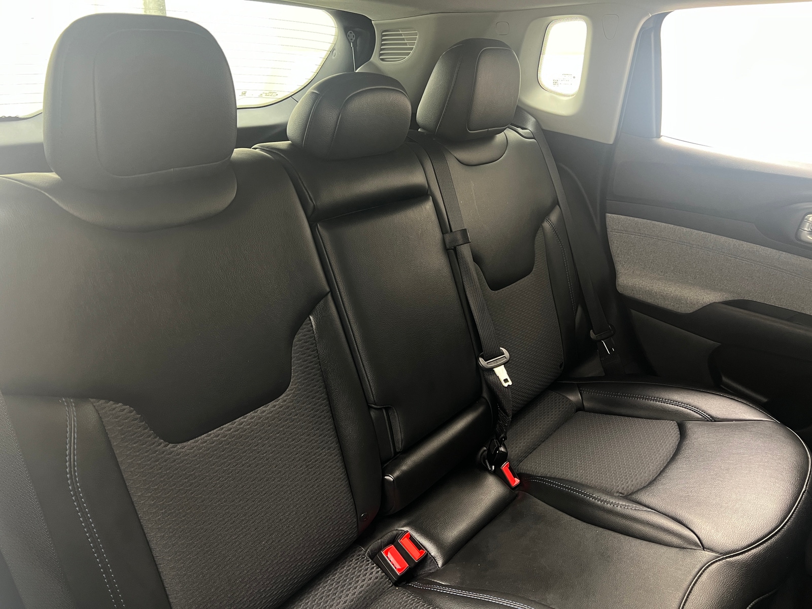 Thumbnail: 2022 Jeep Compass - 6