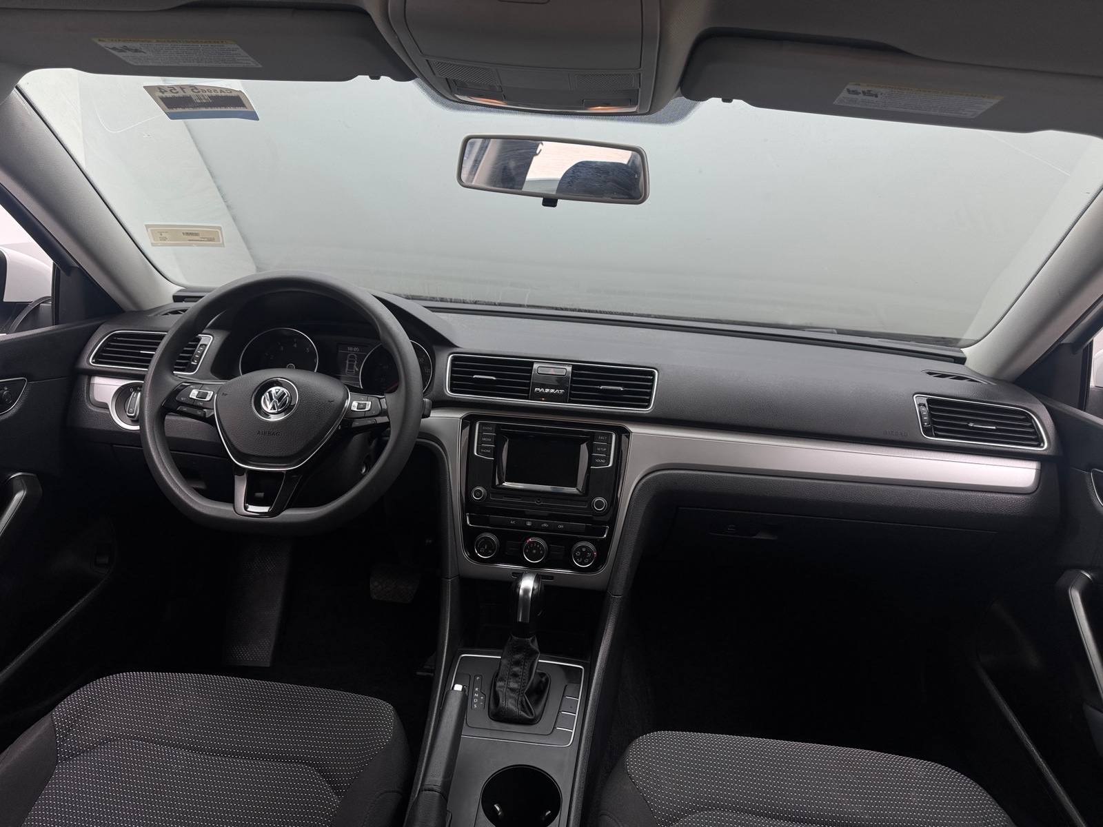 Thumbnail: 2018 Volkswagen Passat - 3