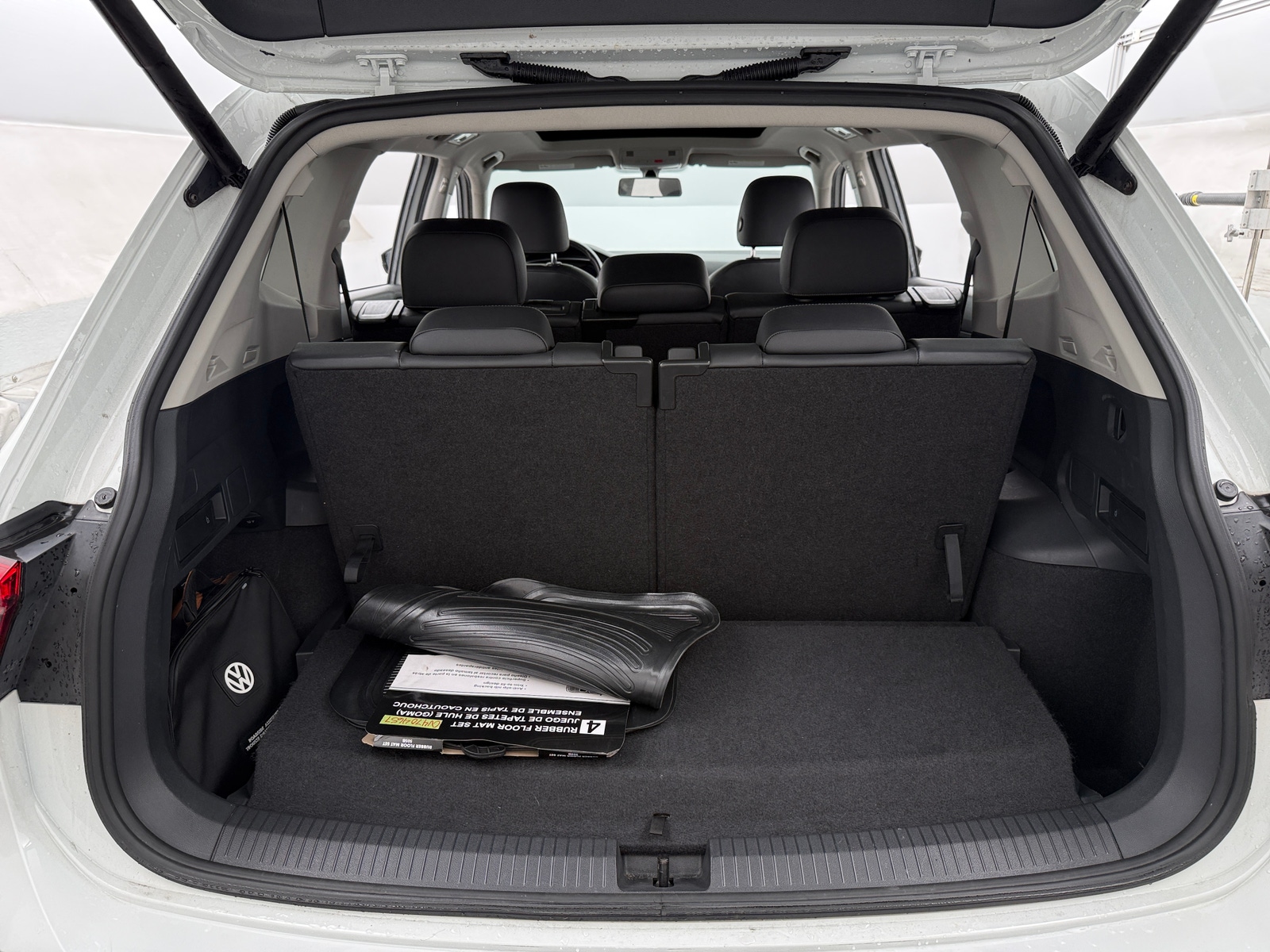 Thumbnail: 2019 Volkswagen Tiguan - 6