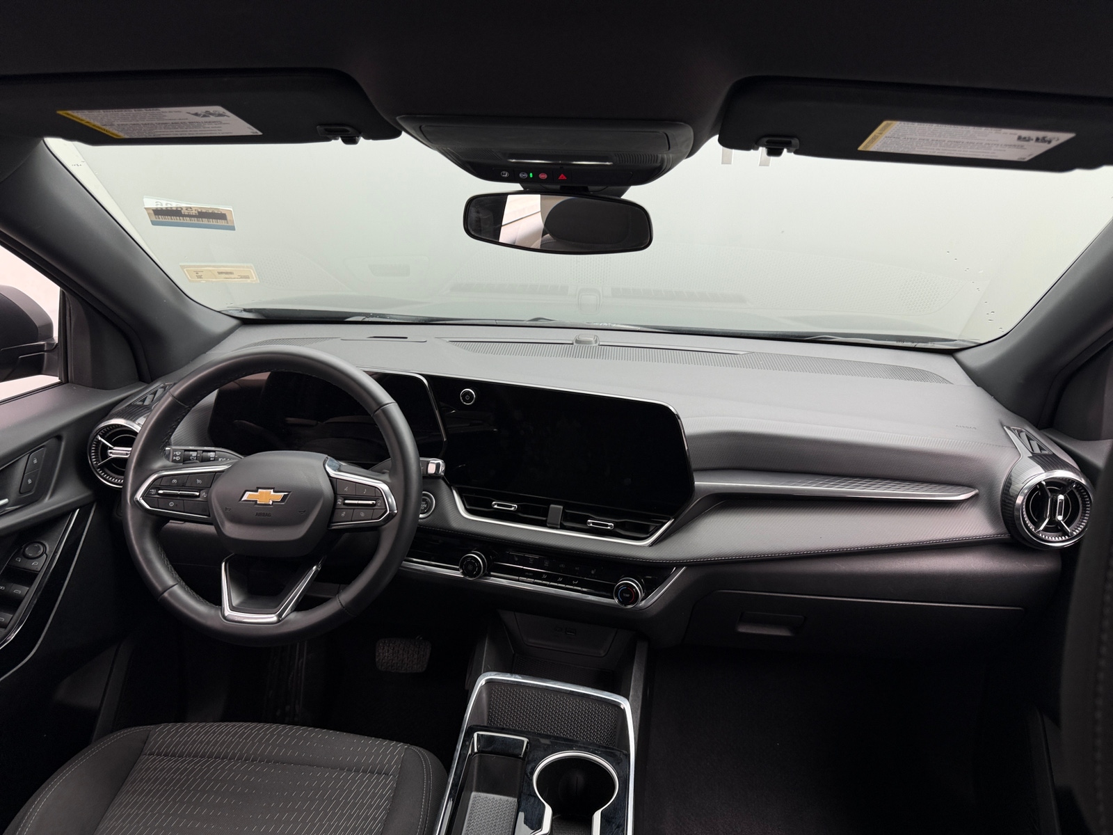 Thumbnail: 2025 Chevrolet Equinox - 3