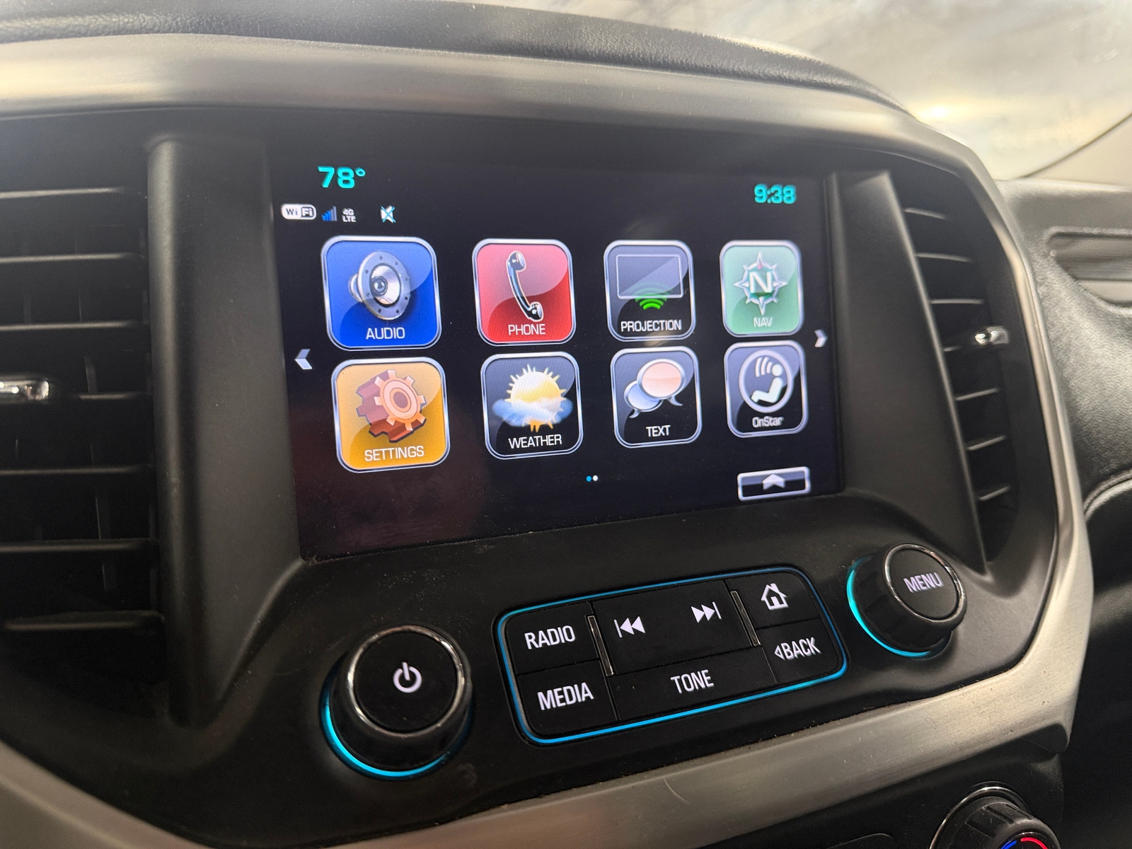 Thumbnail: 2019 GMC Acadia - 3