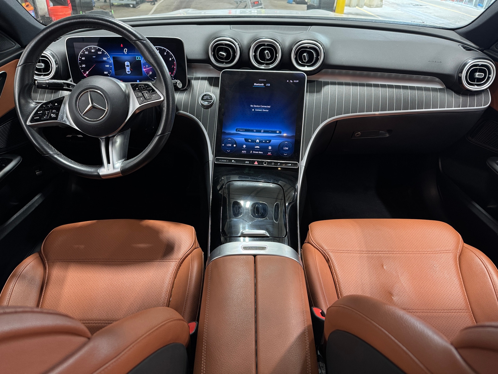 Thumbnail: 2022 Mercedes-Benz C-Class - 2
