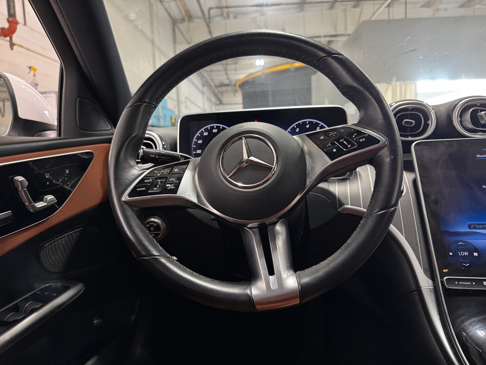 Thumbnail: 2022 Mercedes-Benz C-Class - 4