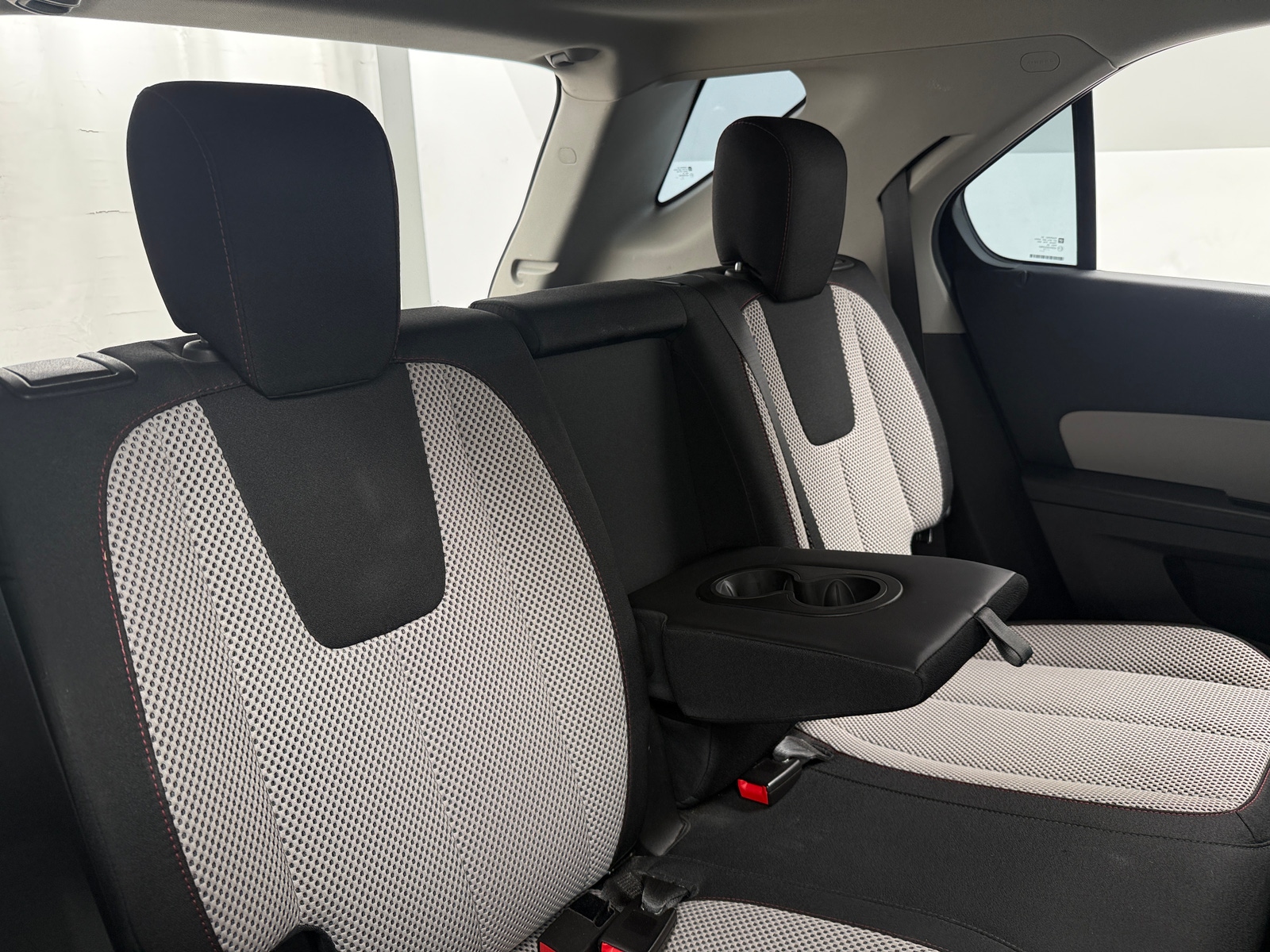 Thumbnail: 2016 Chevrolet Equinox - 6