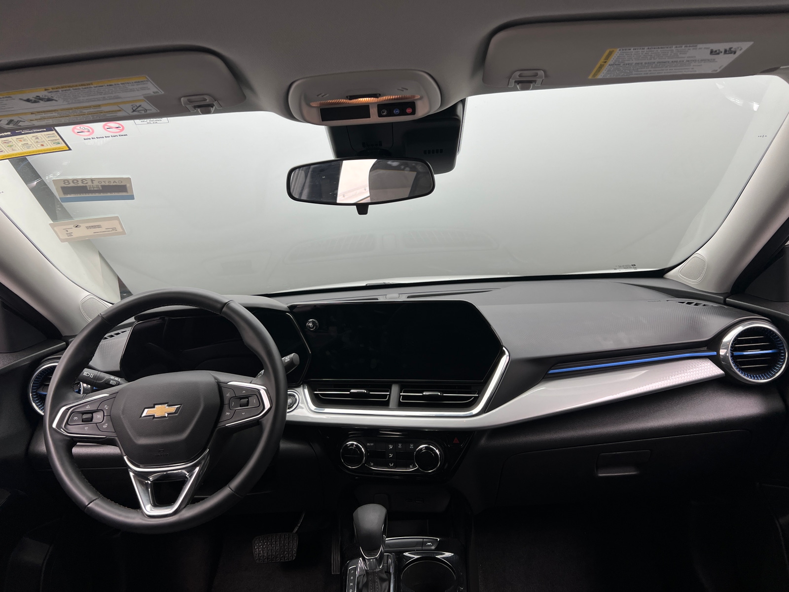 Thumbnail: 2025 Chevrolet Trax - 3