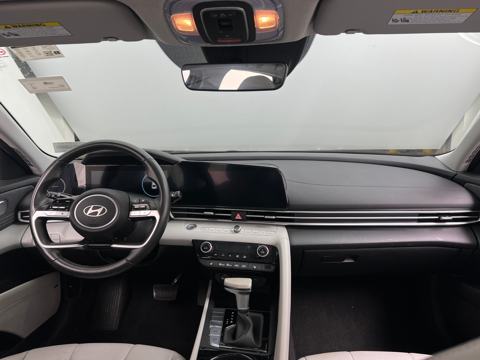 Thumbnail: 2025 Hyundai Elantra - 2