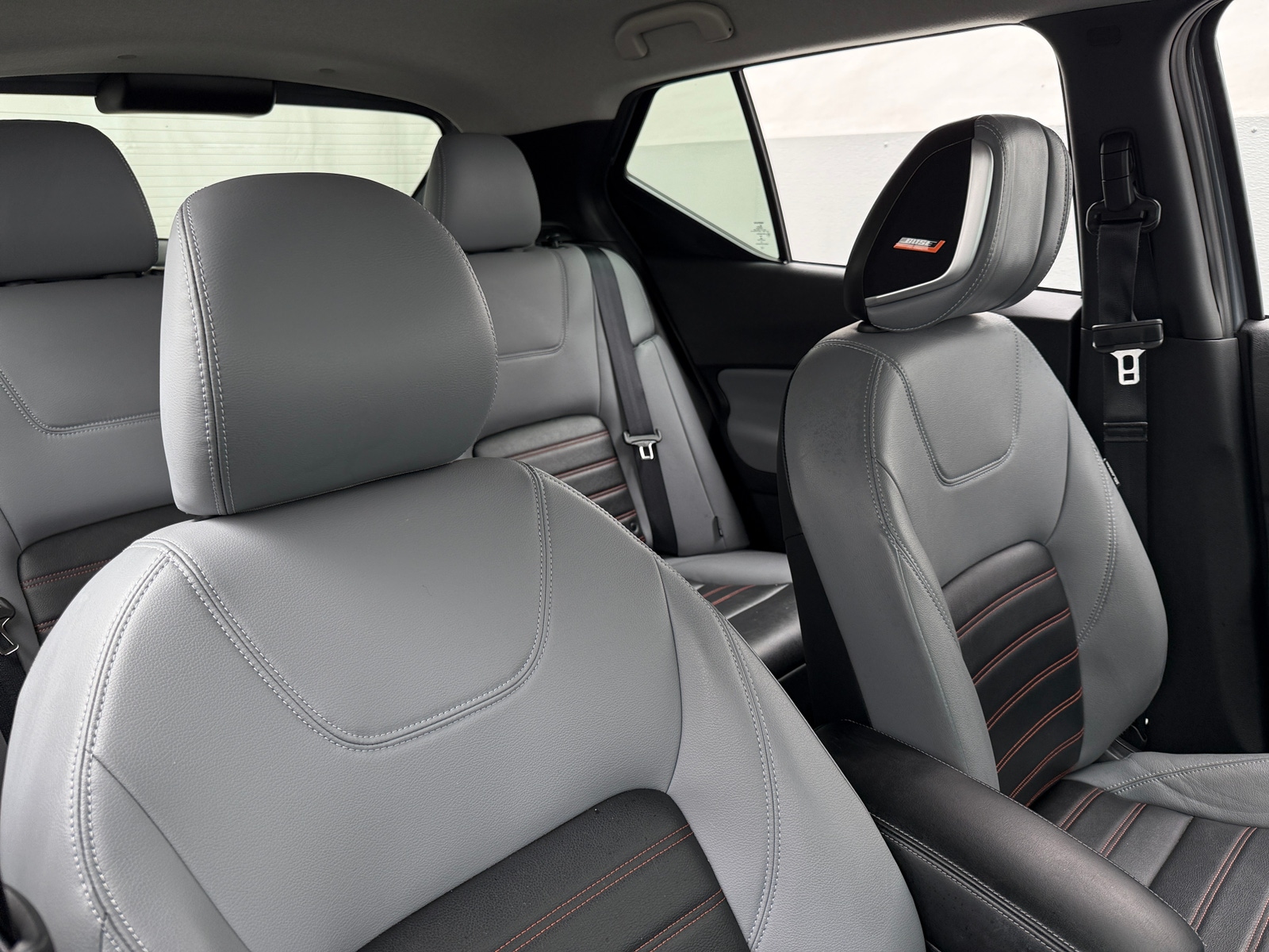 Thumbnail: 2023 Nissan Kicks - 2