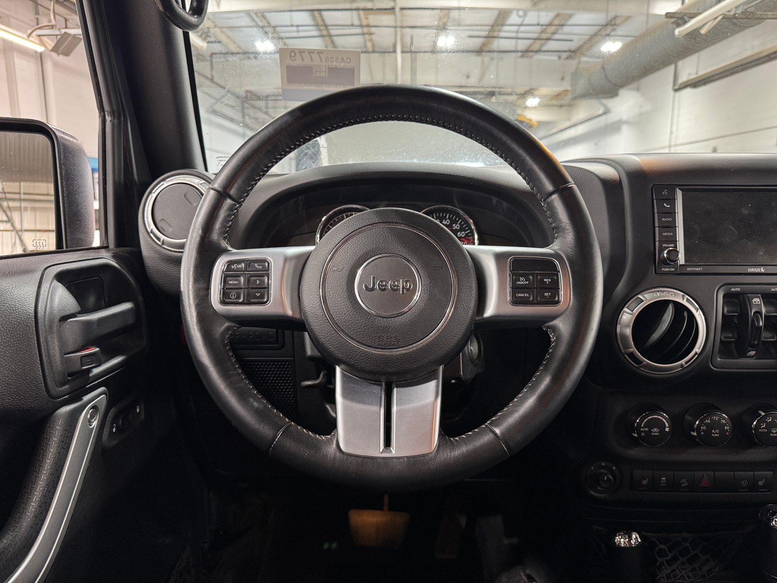 Thumbnail: 2017 Jeep Wrangler - 4