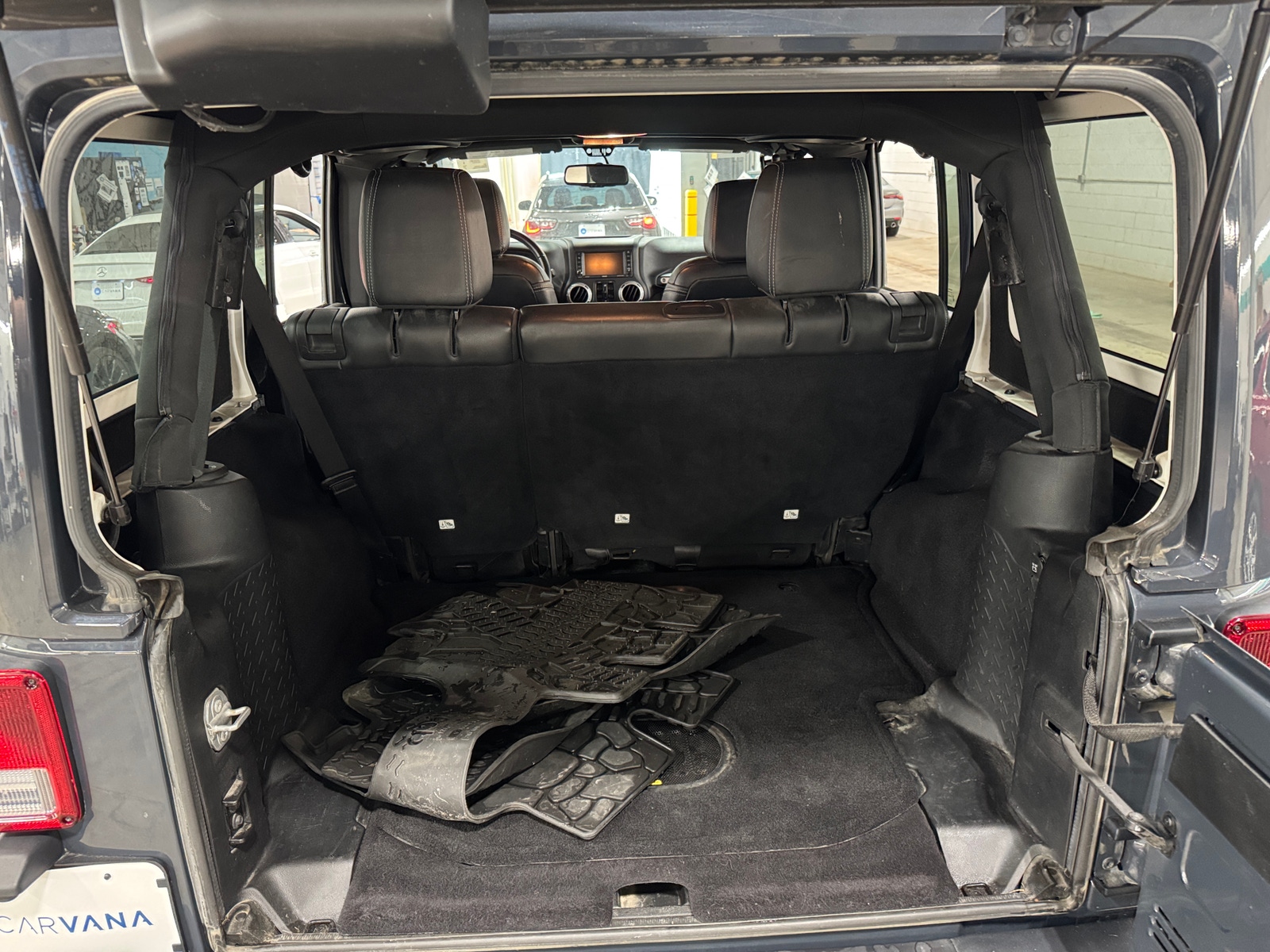 Thumbnail: 2017 Jeep Wrangler - 6