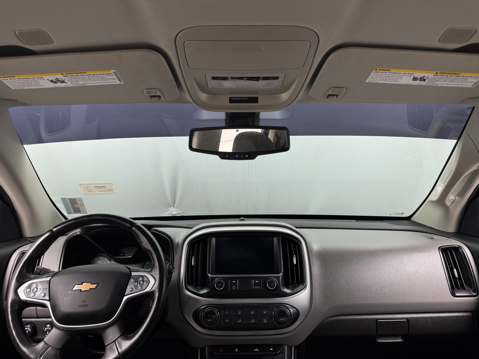 Thumbnail: 2019 Chevrolet Colorado - 3