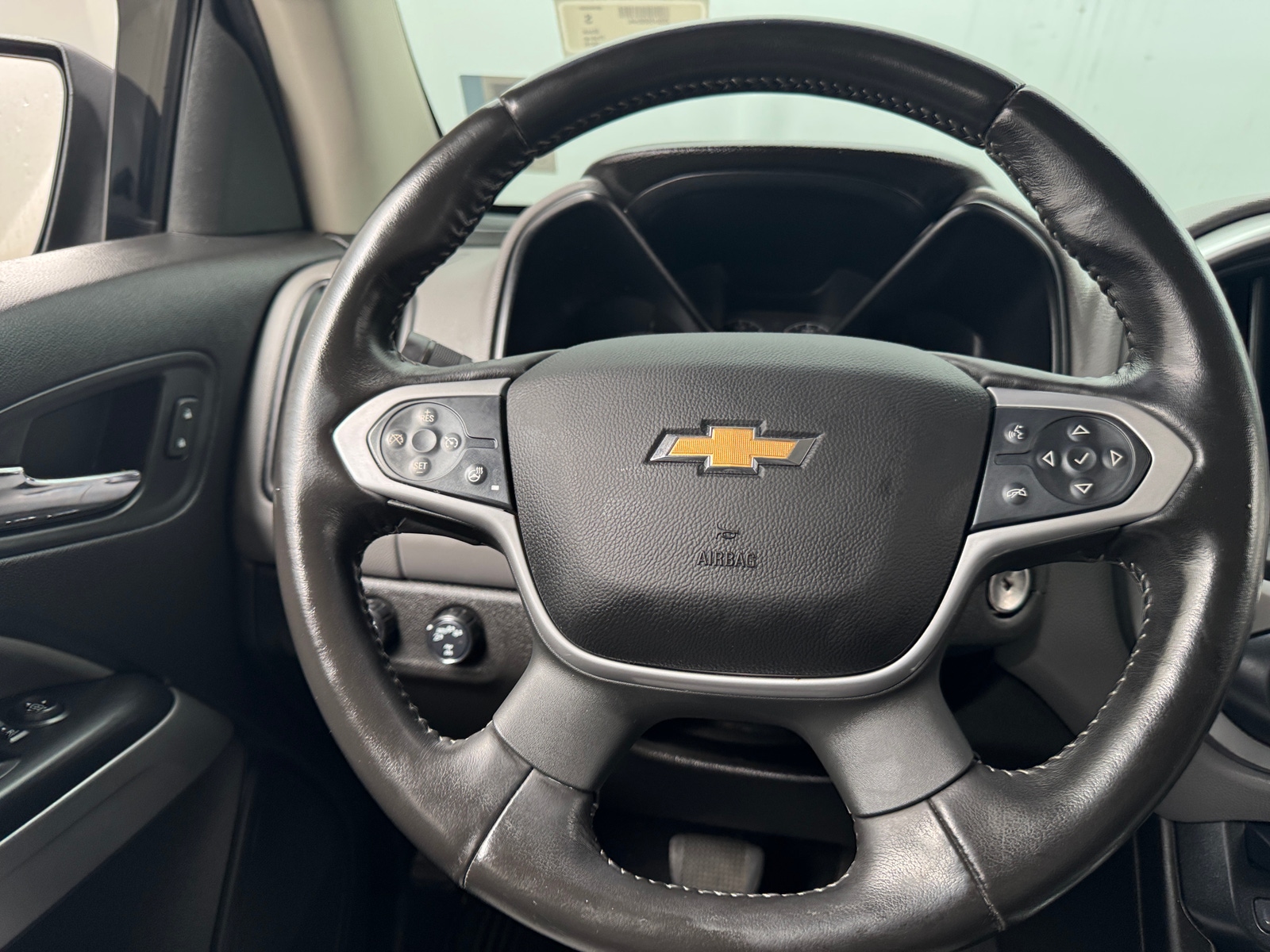 Thumbnail: 2019 Chevrolet Colorado - 5
