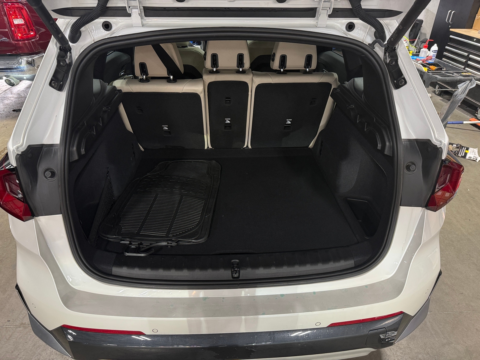 Thumbnail: 2025 BMW X1 - 6