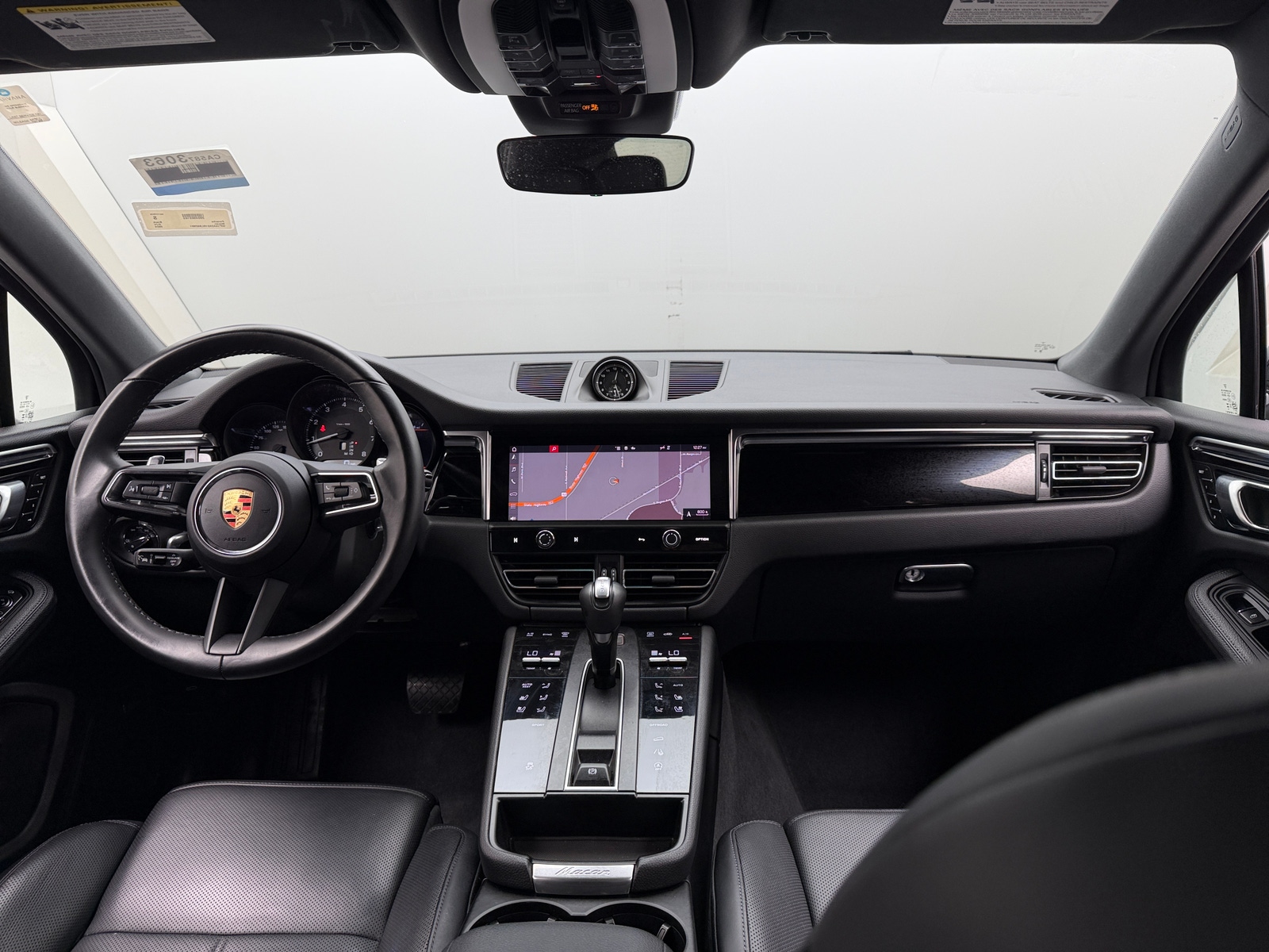 Thumbnail: 2024 Porsche Macan - 2
