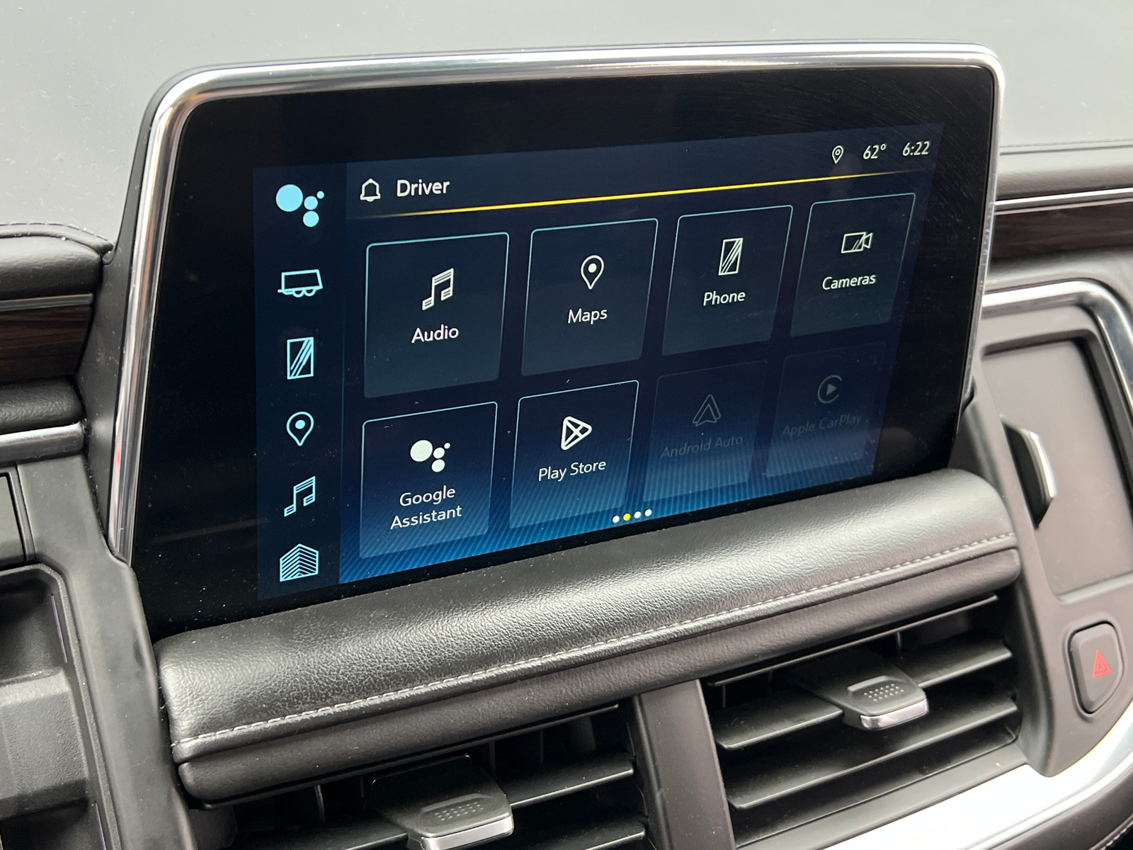 Thumbnail: 2023 Chevrolet Tahoe - 3