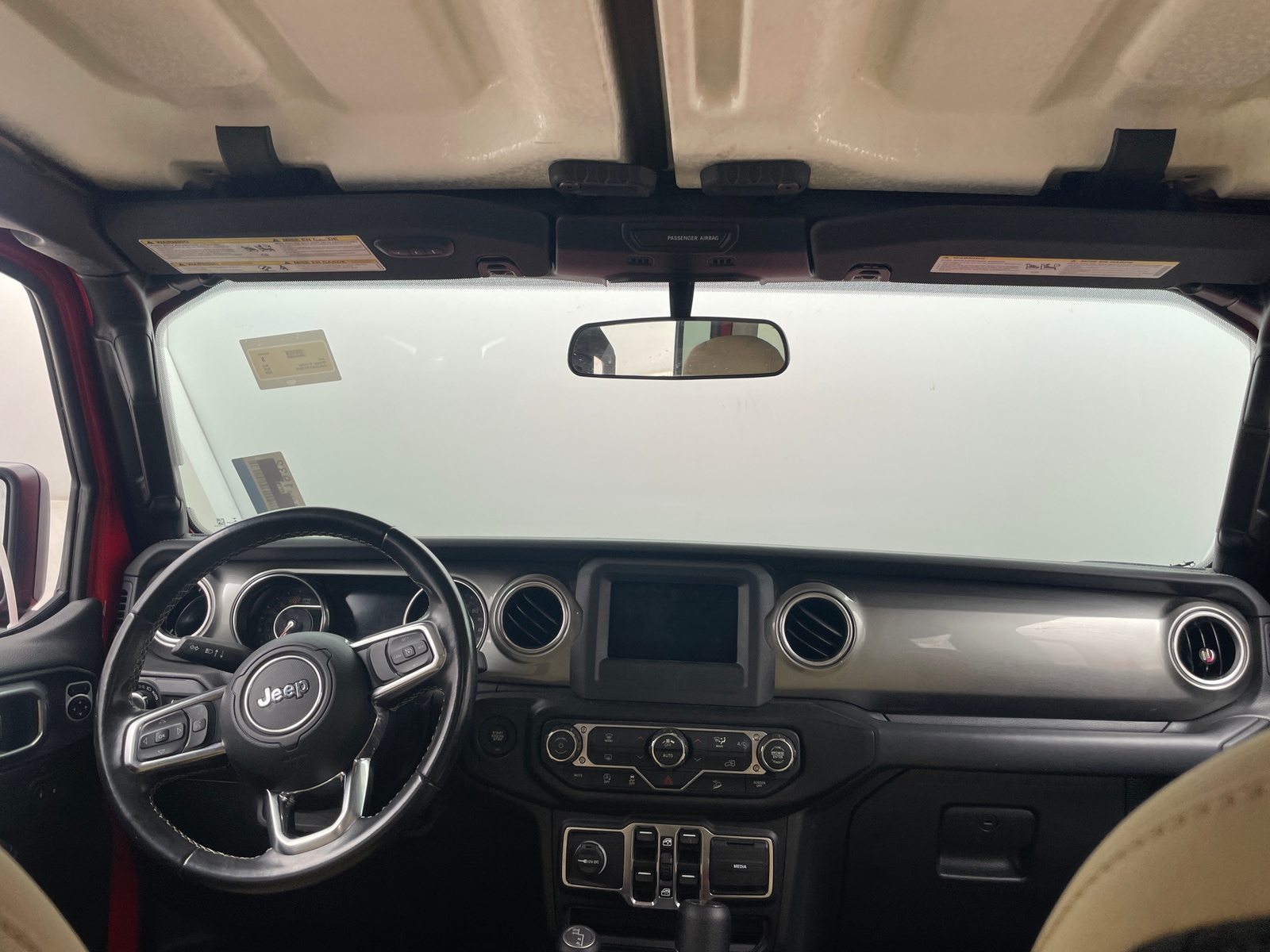 Thumbnail: 2020 Jeep Wrangler - 3