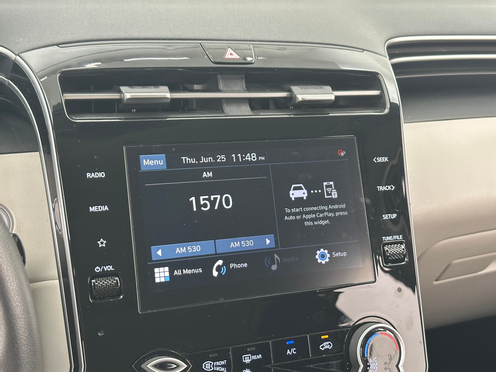 Thumbnail: 2022 Hyundai Tucson - 4