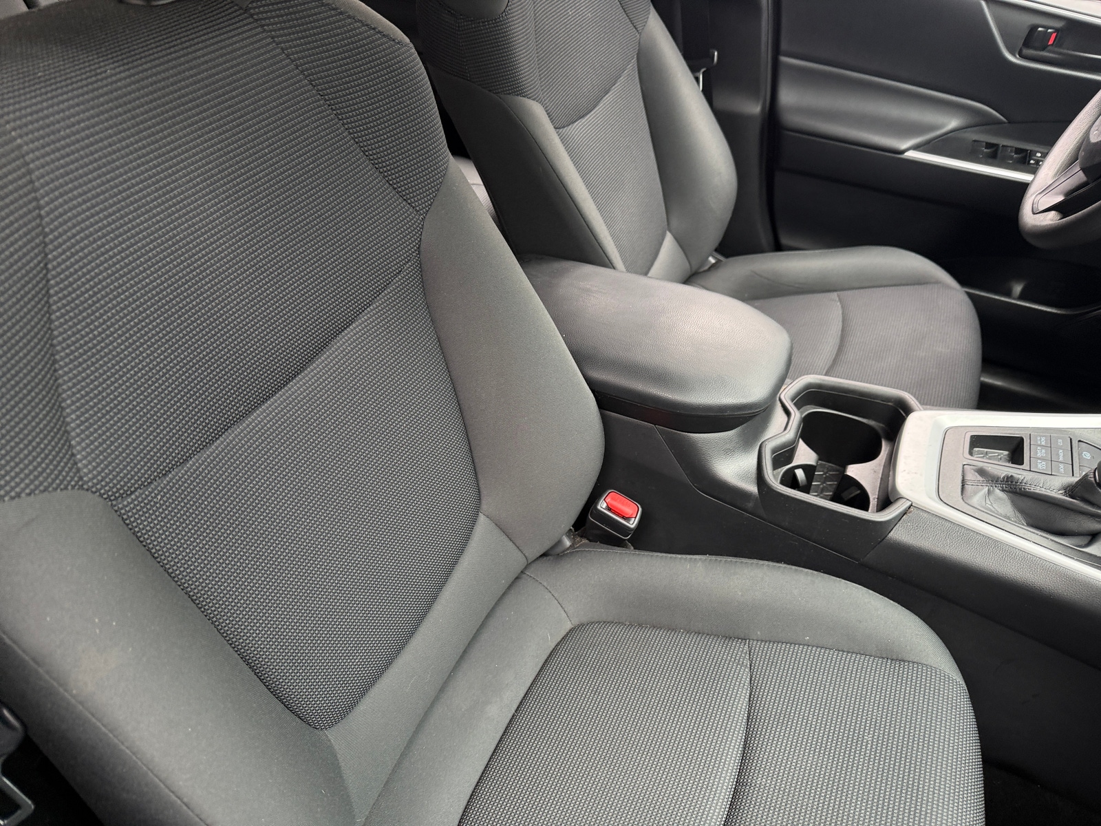 Thumbnail: 2019 Toyota RAV4 - 2