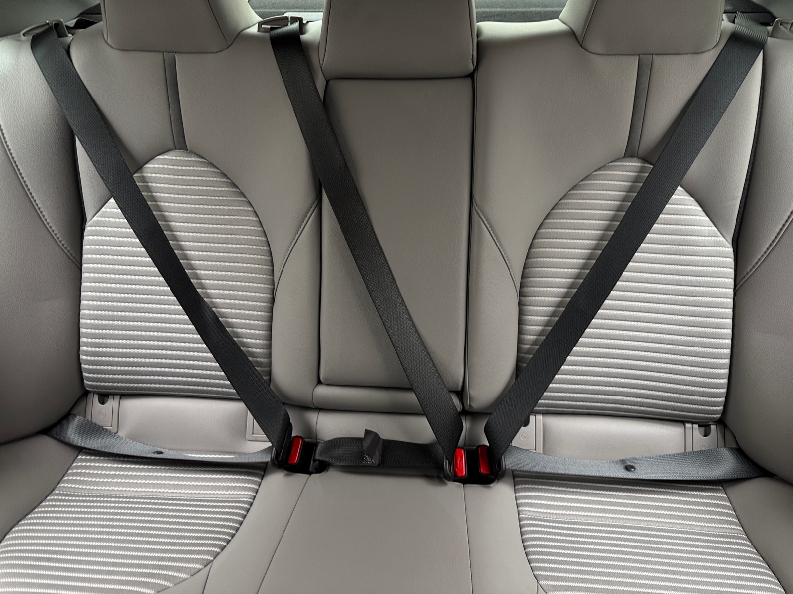 Thumbnail: 2019 Toyota Camry - 6