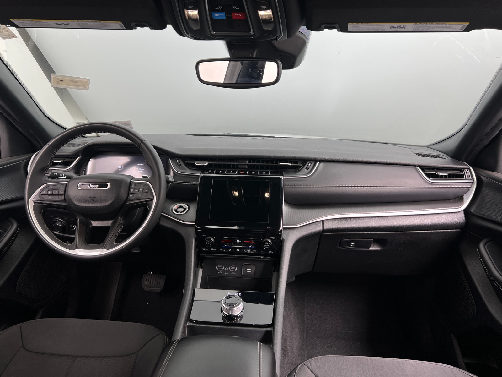 Thumbnail: 2024 Jeep Grand Cherokee L - 3