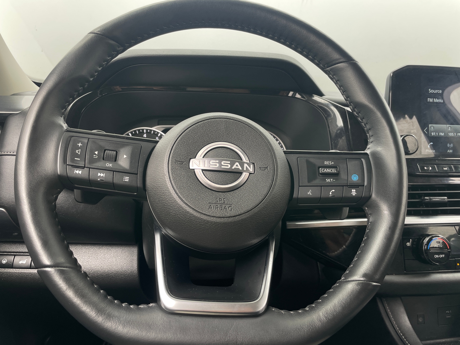 Thumbnail: 2024 Nissan Pathfinder - 4