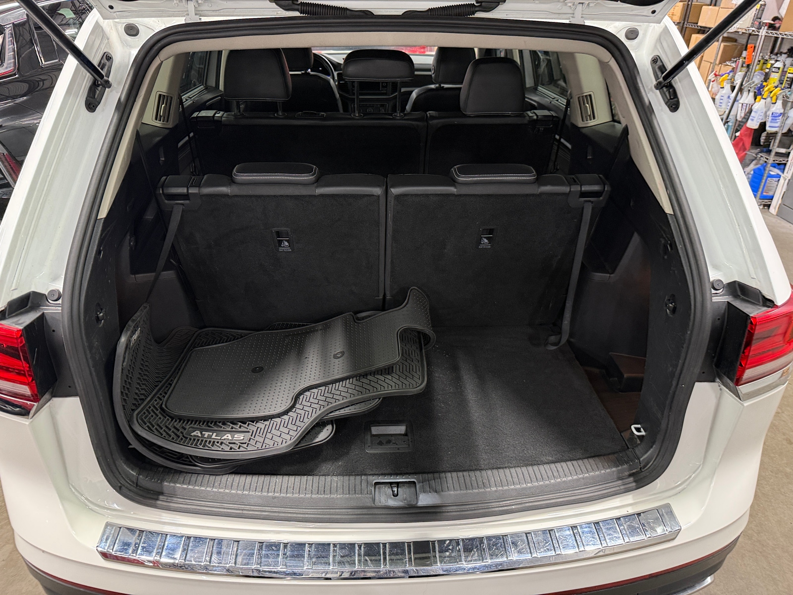 Thumbnail: 2022 Volkswagen Atlas - 6