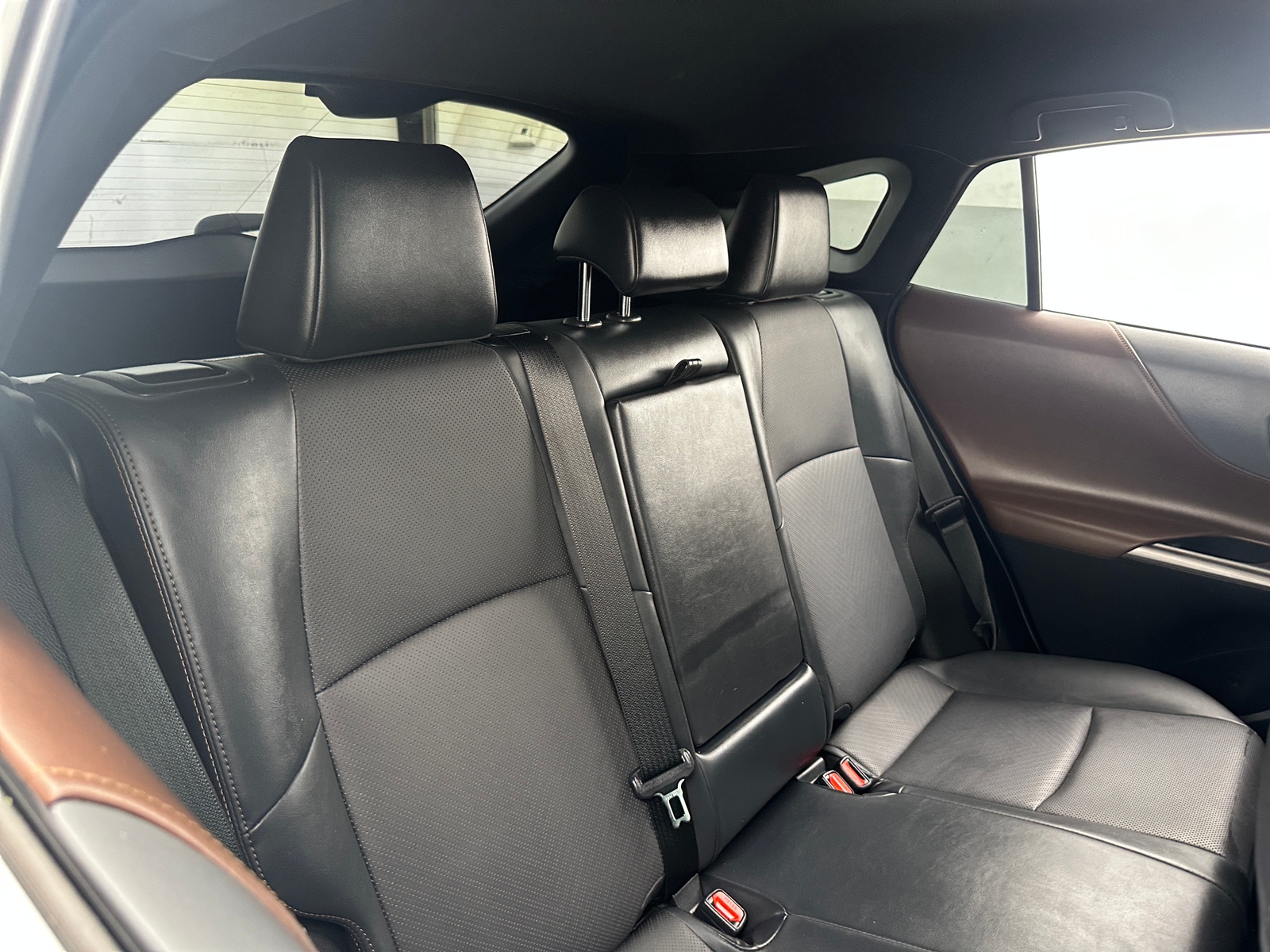 Thumbnail: 2021 Toyota Venza - 5