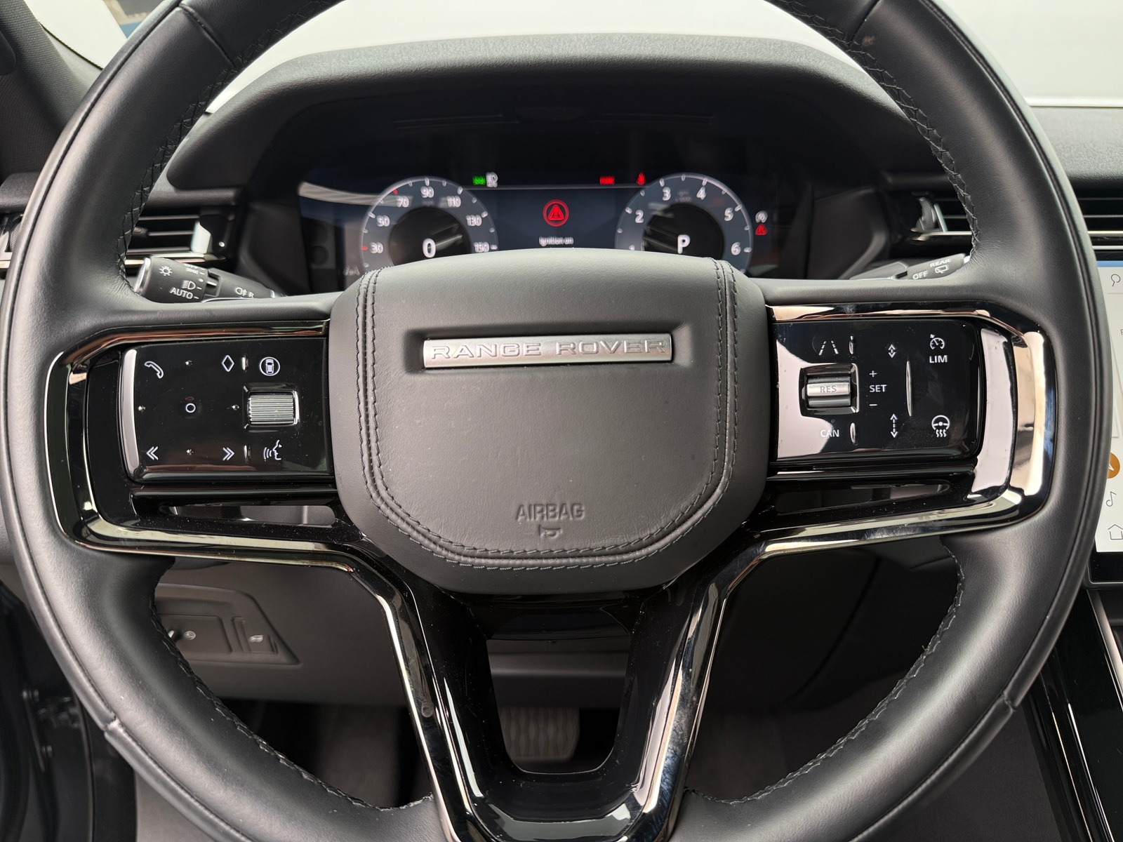 Thumbnail: 2026 Land Rover Range Rover Velar - 4