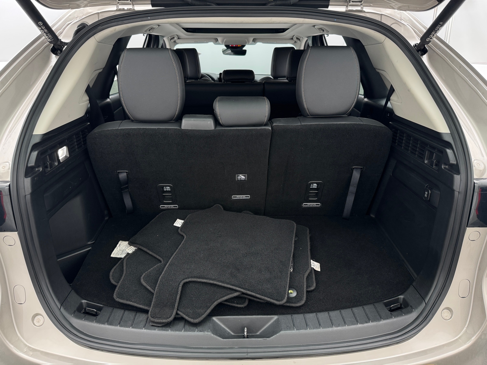 Thumbnail: 2026 Mazda CX-90 - 6