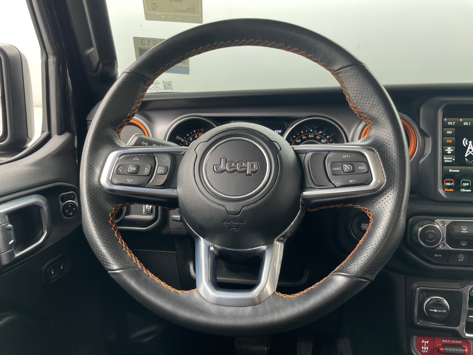 Thumbnail: 2023 Jeep Gladiator - 5