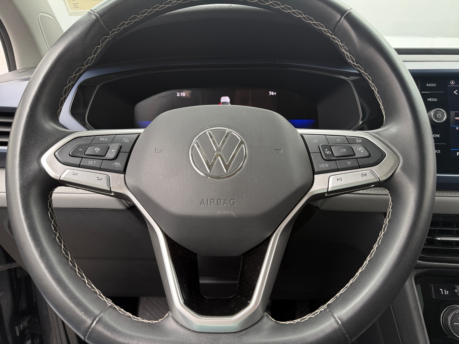 Thumbnail: 2024 Volkswagen Taos - 4