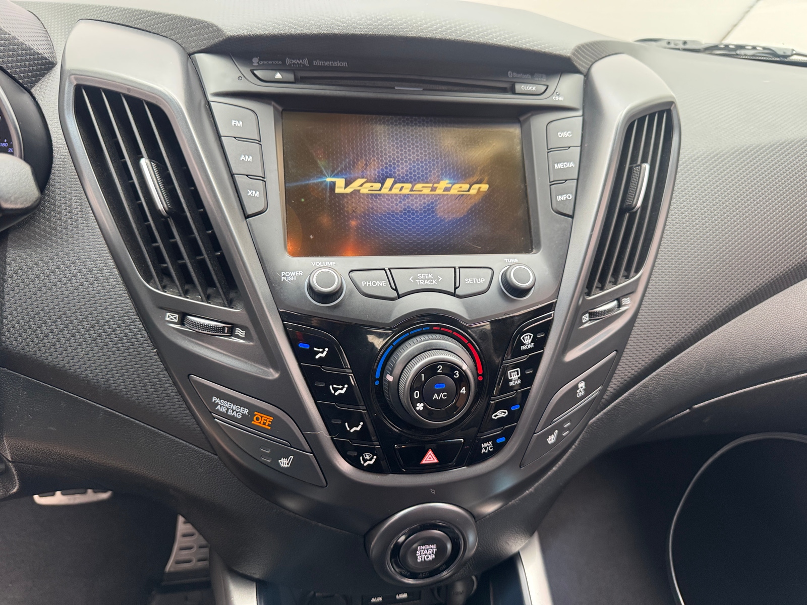 Thumbnail: 2016 Hyundai Veloster - 3