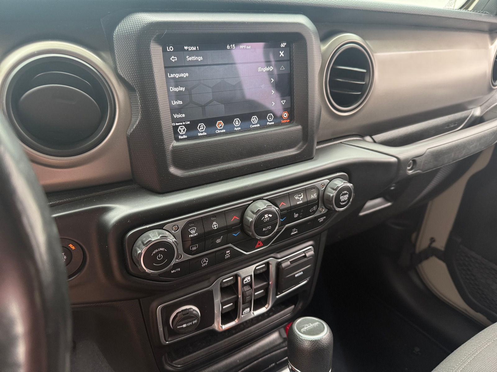 Thumbnail: 2020 Jeep Gladiator - 4