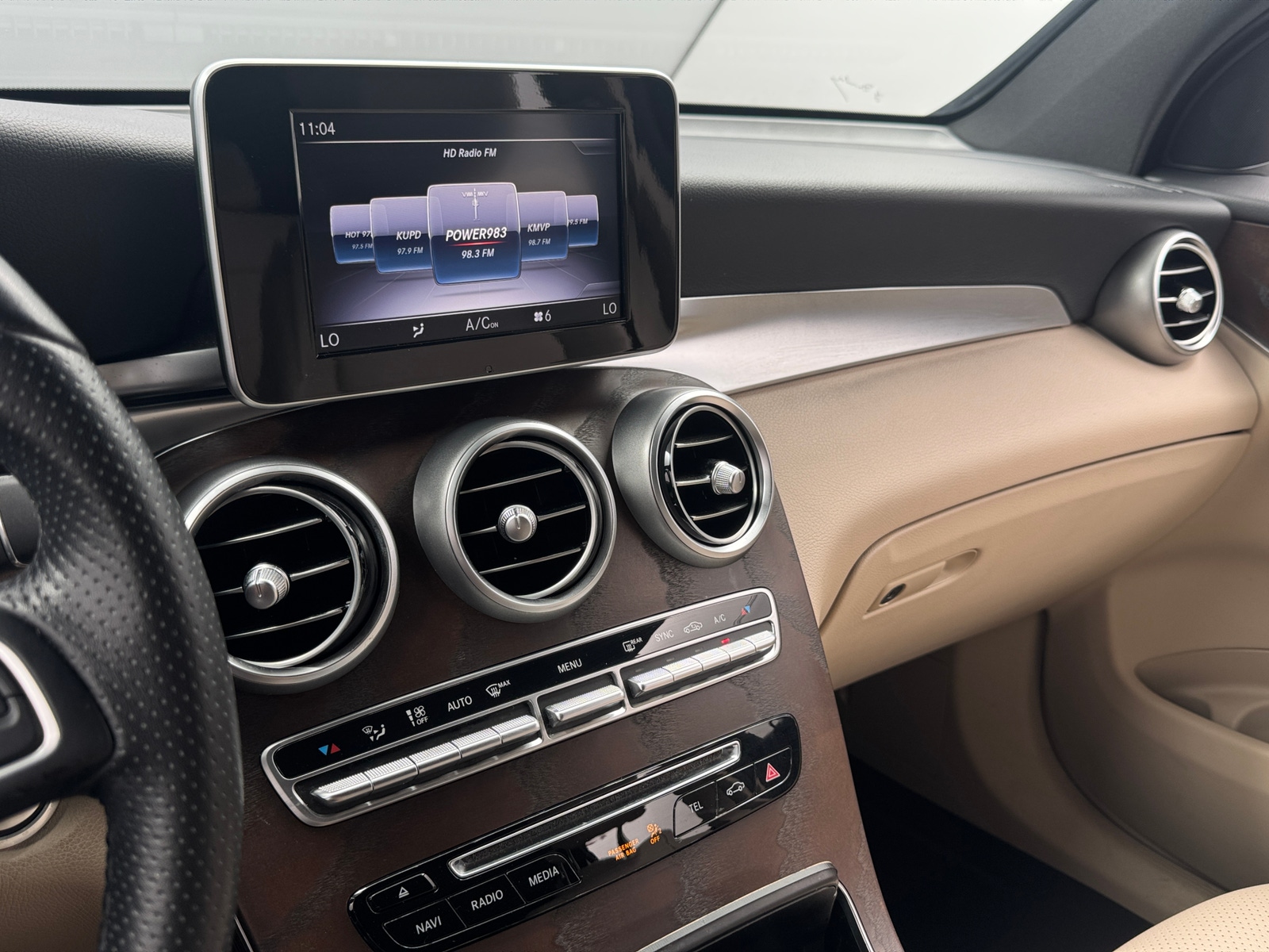 Thumbnail: 2018 Mercedes-Benz GLC - 4