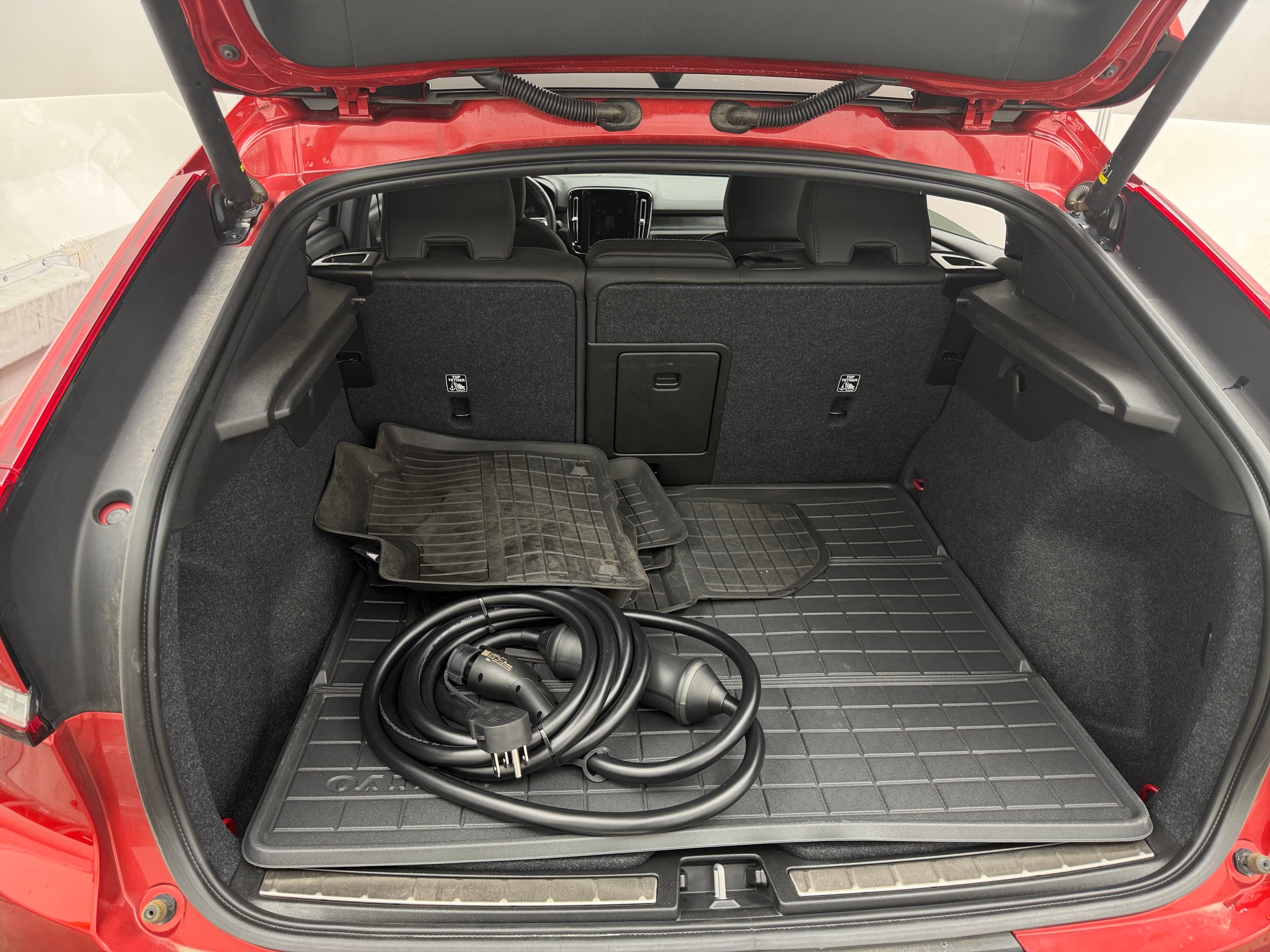 Used 2023 Volvo C40 Ultimate with VIN YV4ED3GM8P2058809 for sale in Pewaukee, WI