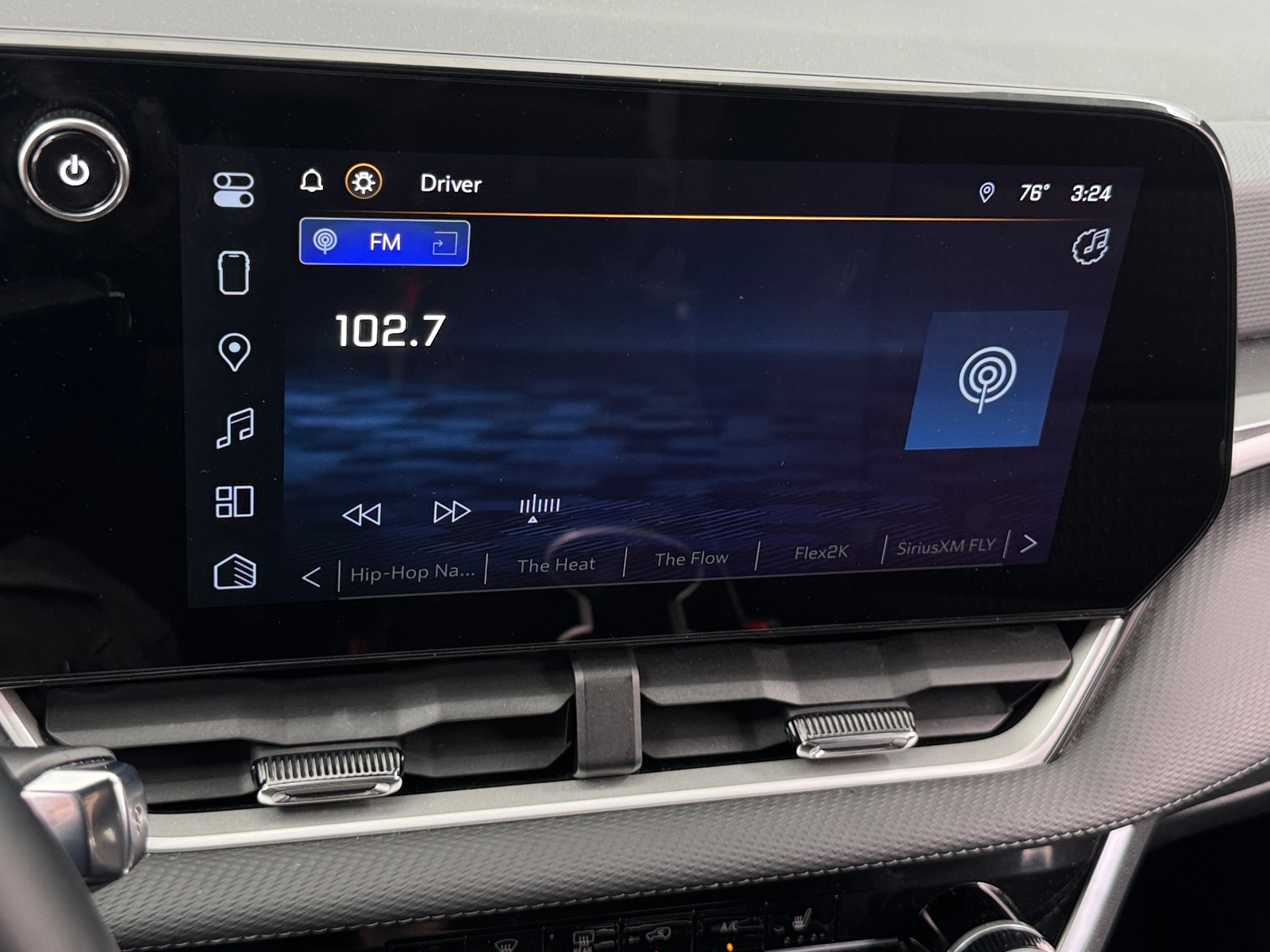 Thumbnail: 2025 Chevrolet Equinox - 4