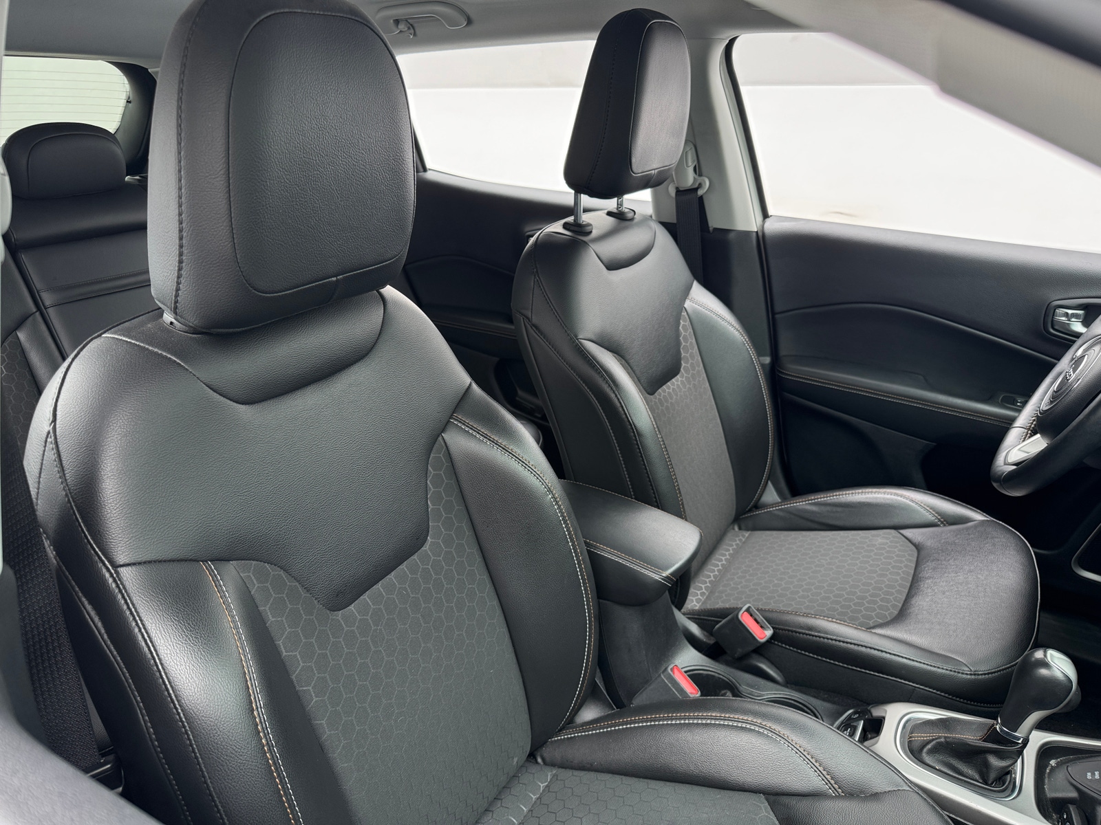 Thumbnail: 2018 Jeep Compass - 2