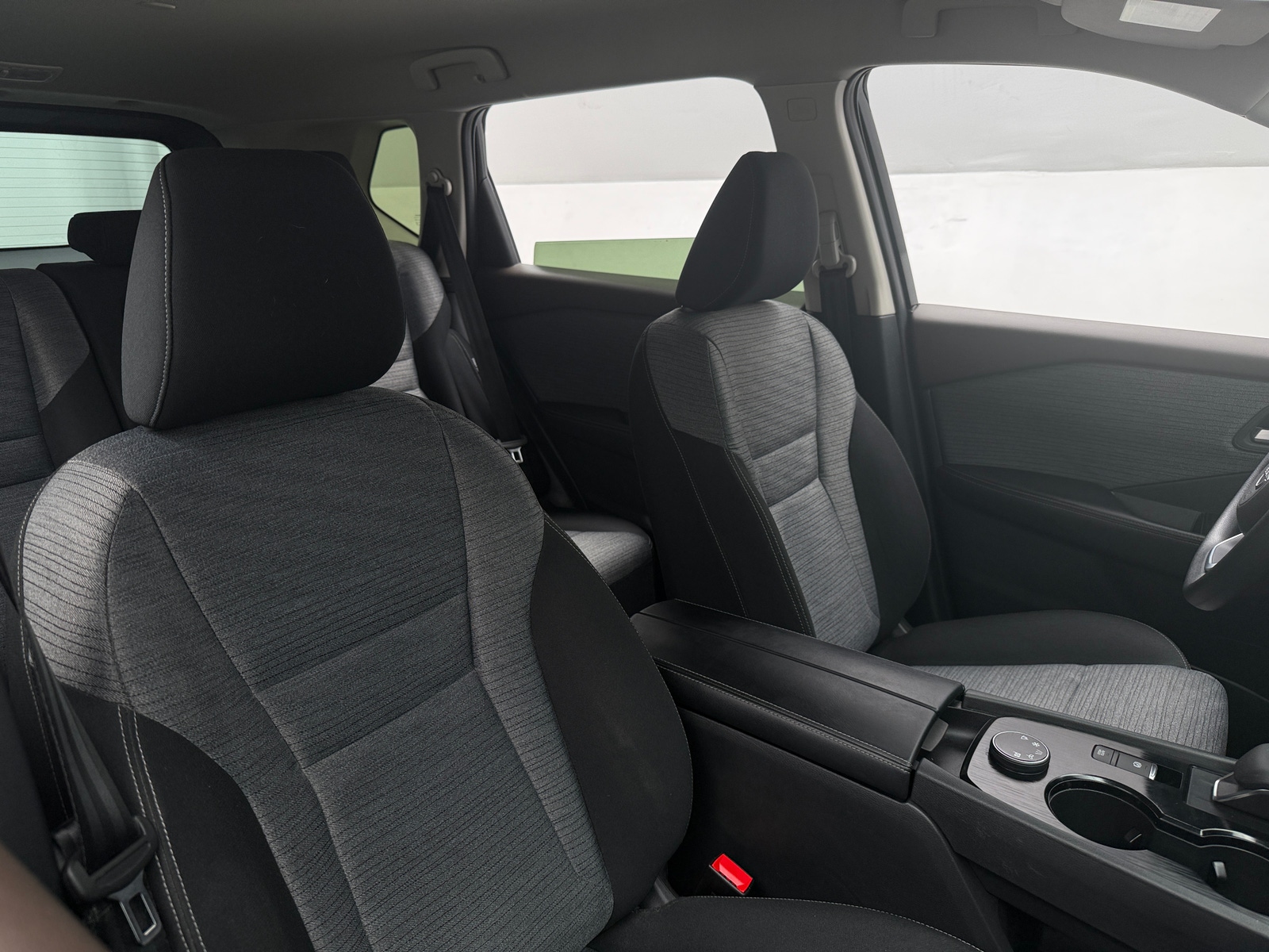 Thumbnail: 2023 Nissan Rogue - 2