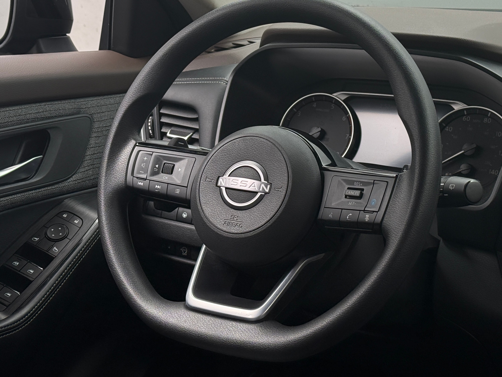 Thumbnail: 2023 Nissan Rogue - 5