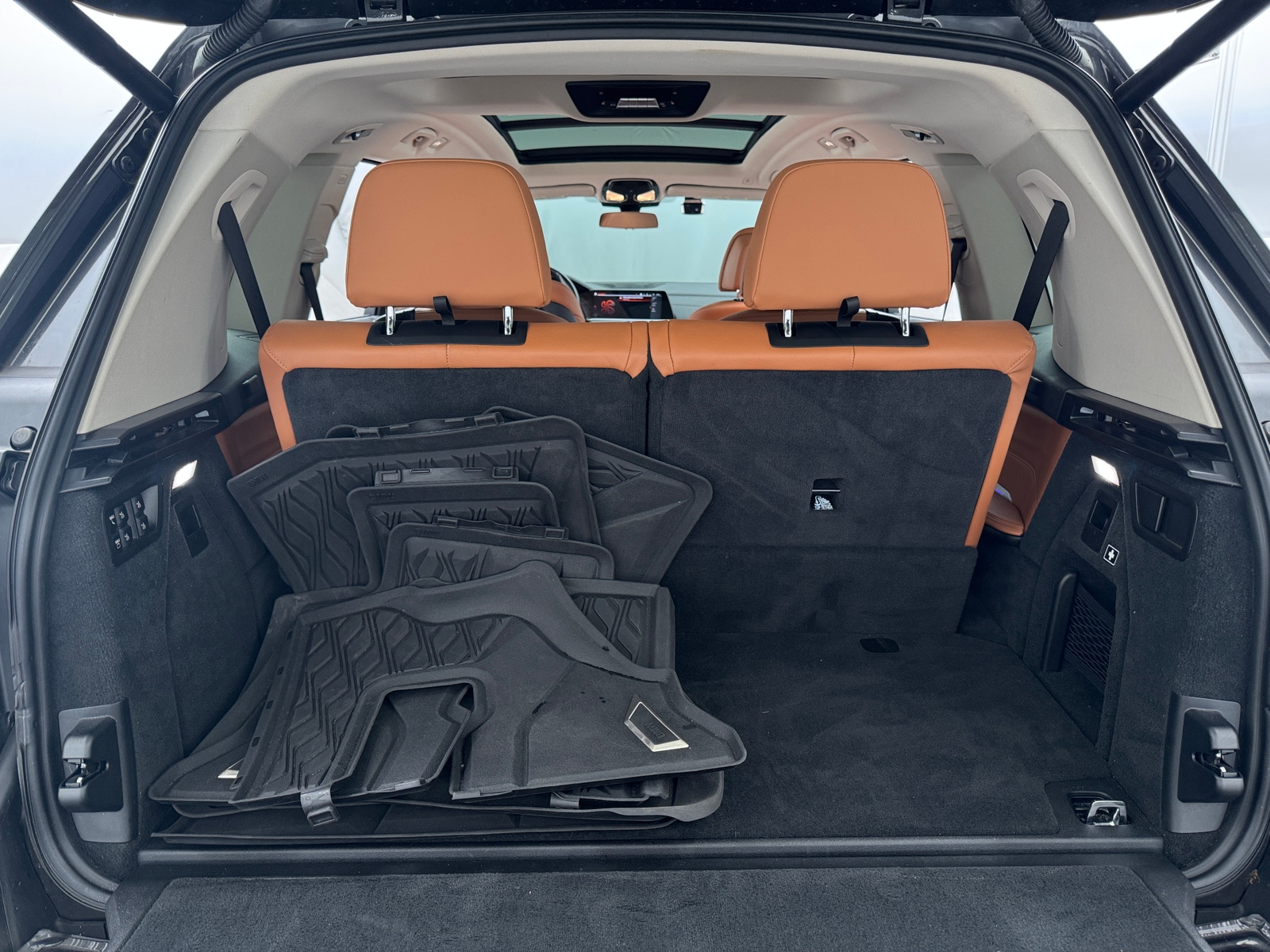 Thumbnail: 2021 BMW X7 - 6